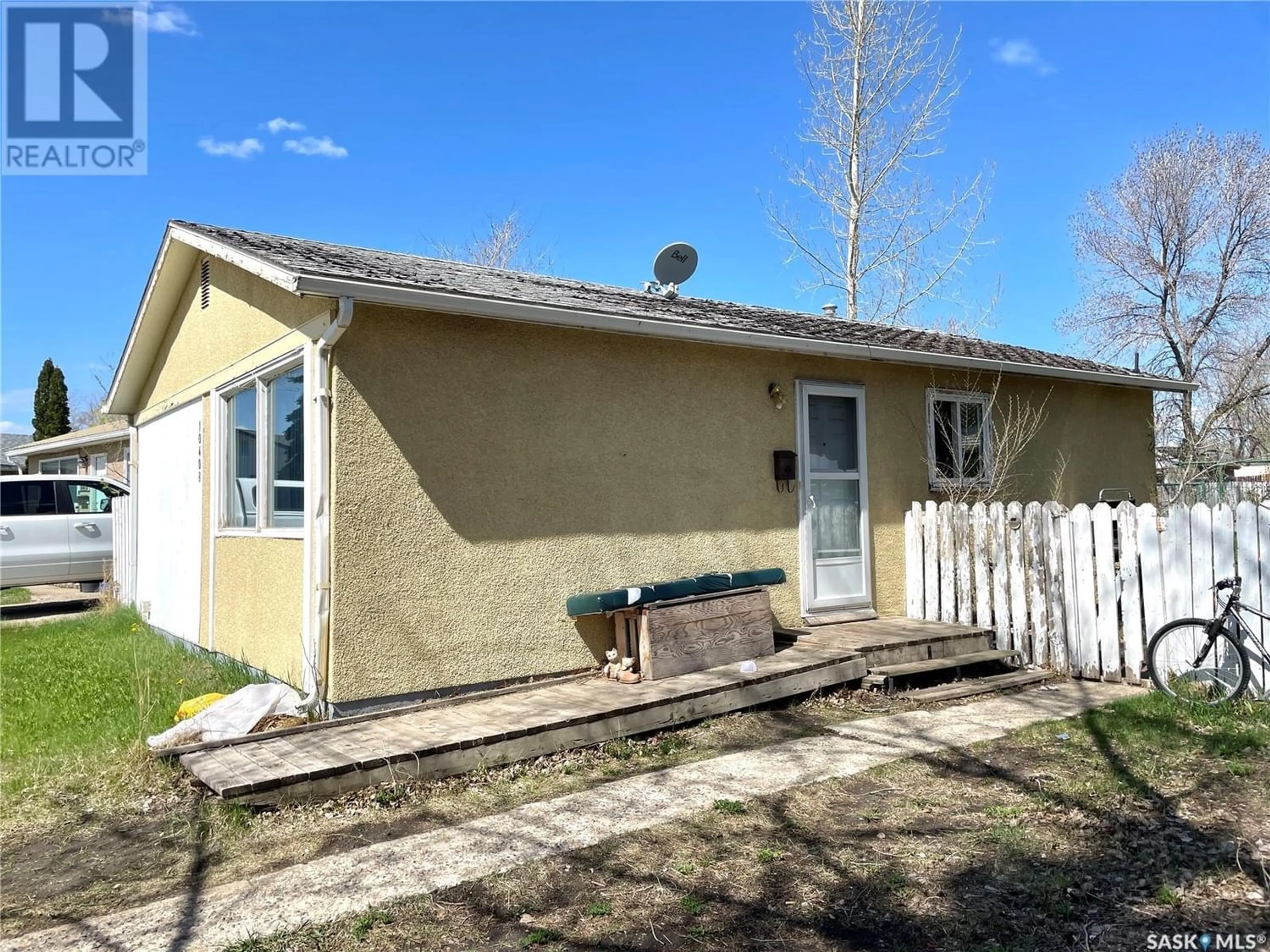 Frontside or backside of a home for 10408 Laurier CRESCENT, North Battleford Saskatchewan S9A3A8