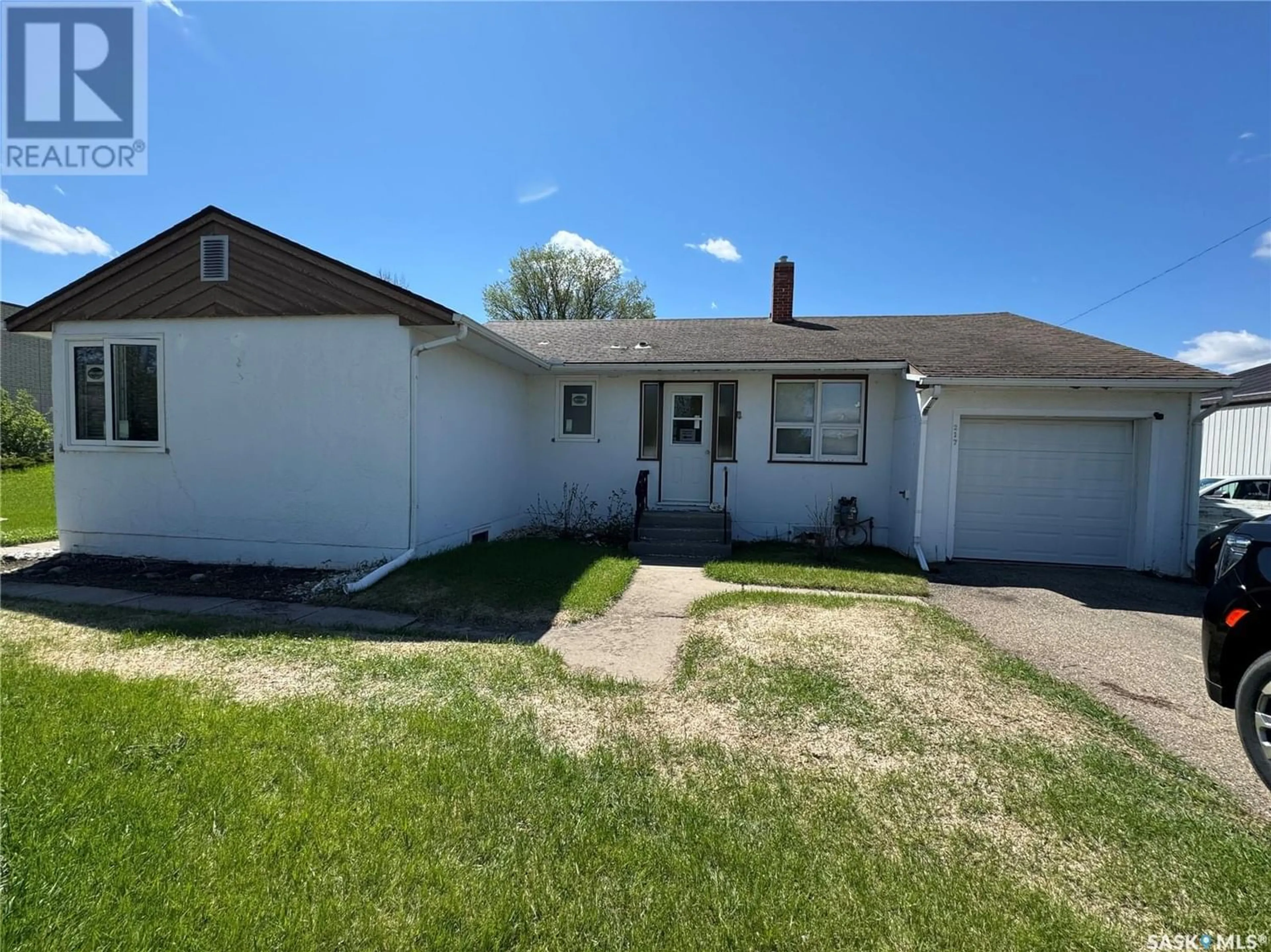 Frontside or backside of a home for 217 Highway AVENUE E, Preeceville Saskatchewan S0A3B0