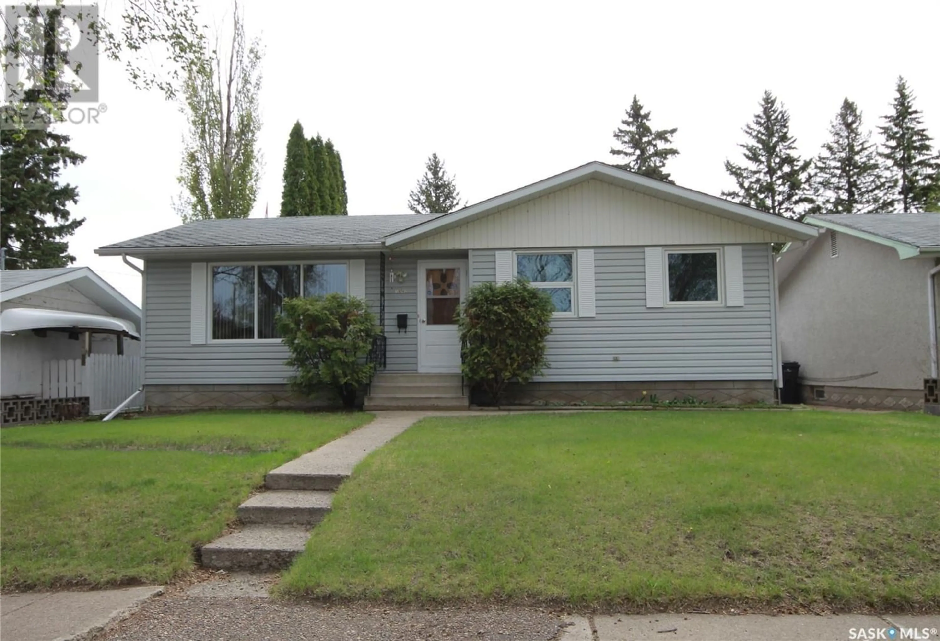 Frontside or backside of a home for 1642 104th STREET, North Battleford Saskatchewan S9A1Z7