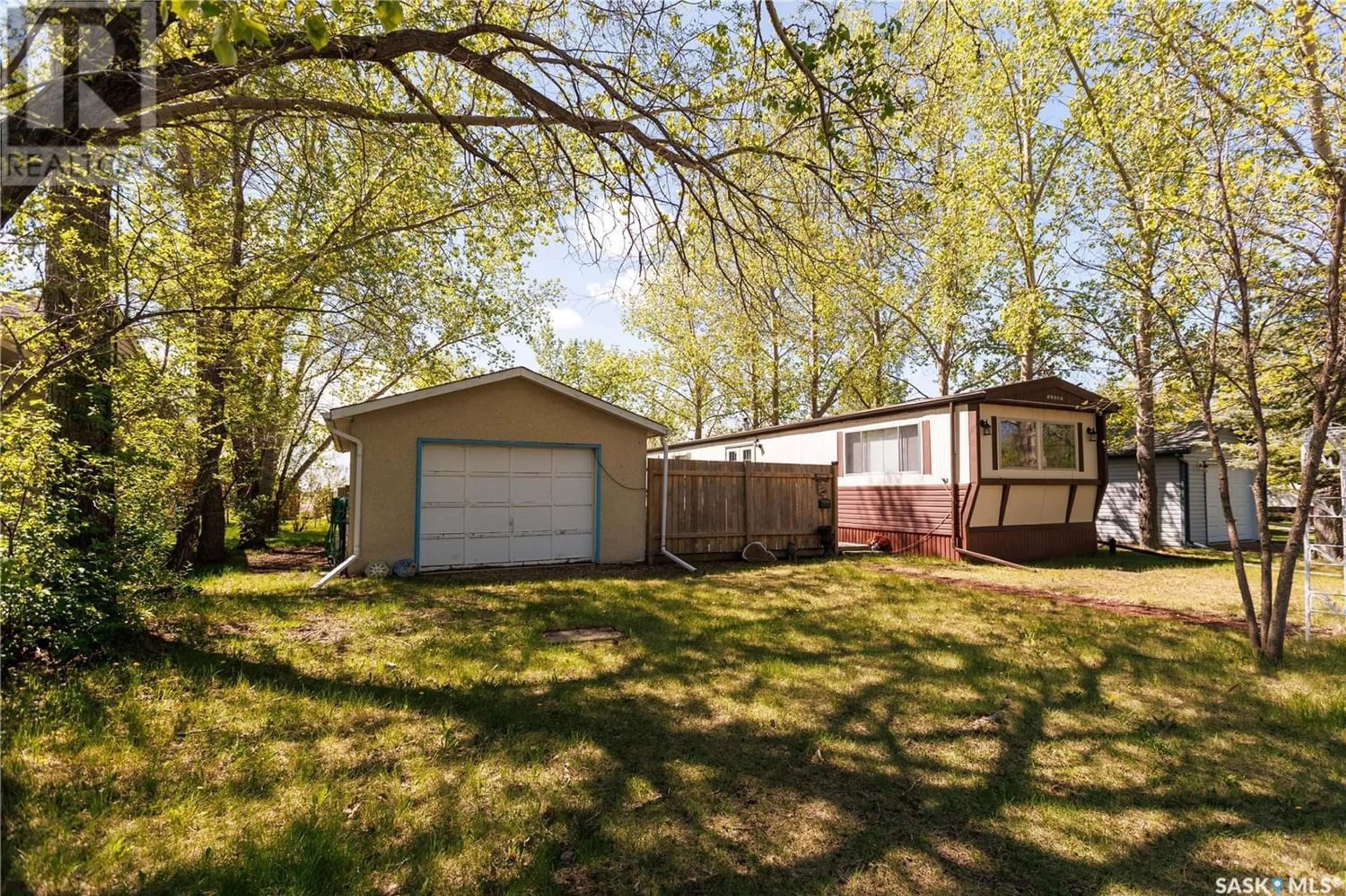 Cottage for 237 Amy AVENUE, Alice Beach Saskatchewan S0G1C0