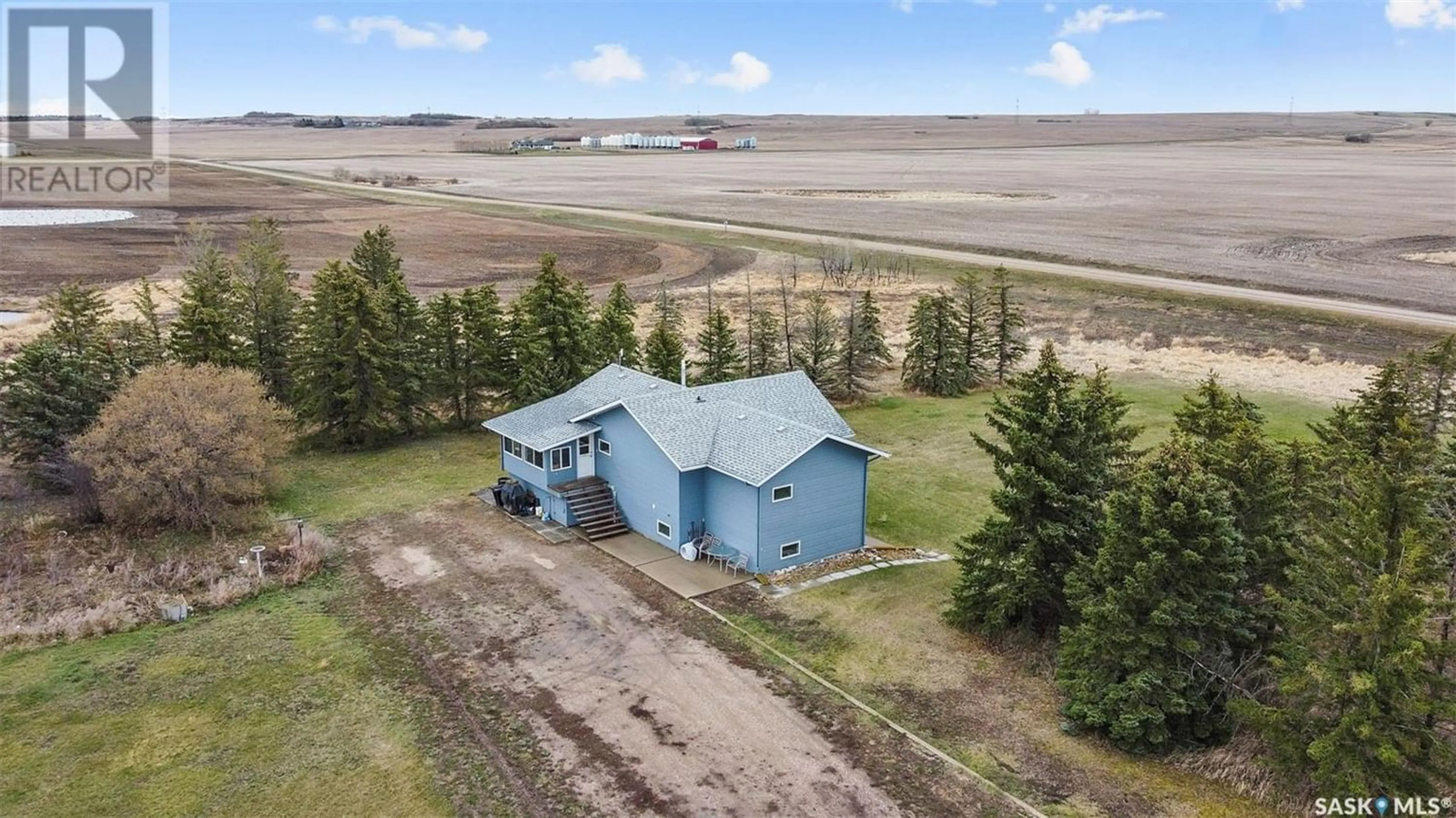 A pic from exterior of the house or condo for Aberdeen Acreage, Aberdeen Rm No. 373 Saskatchewan S0K0A0