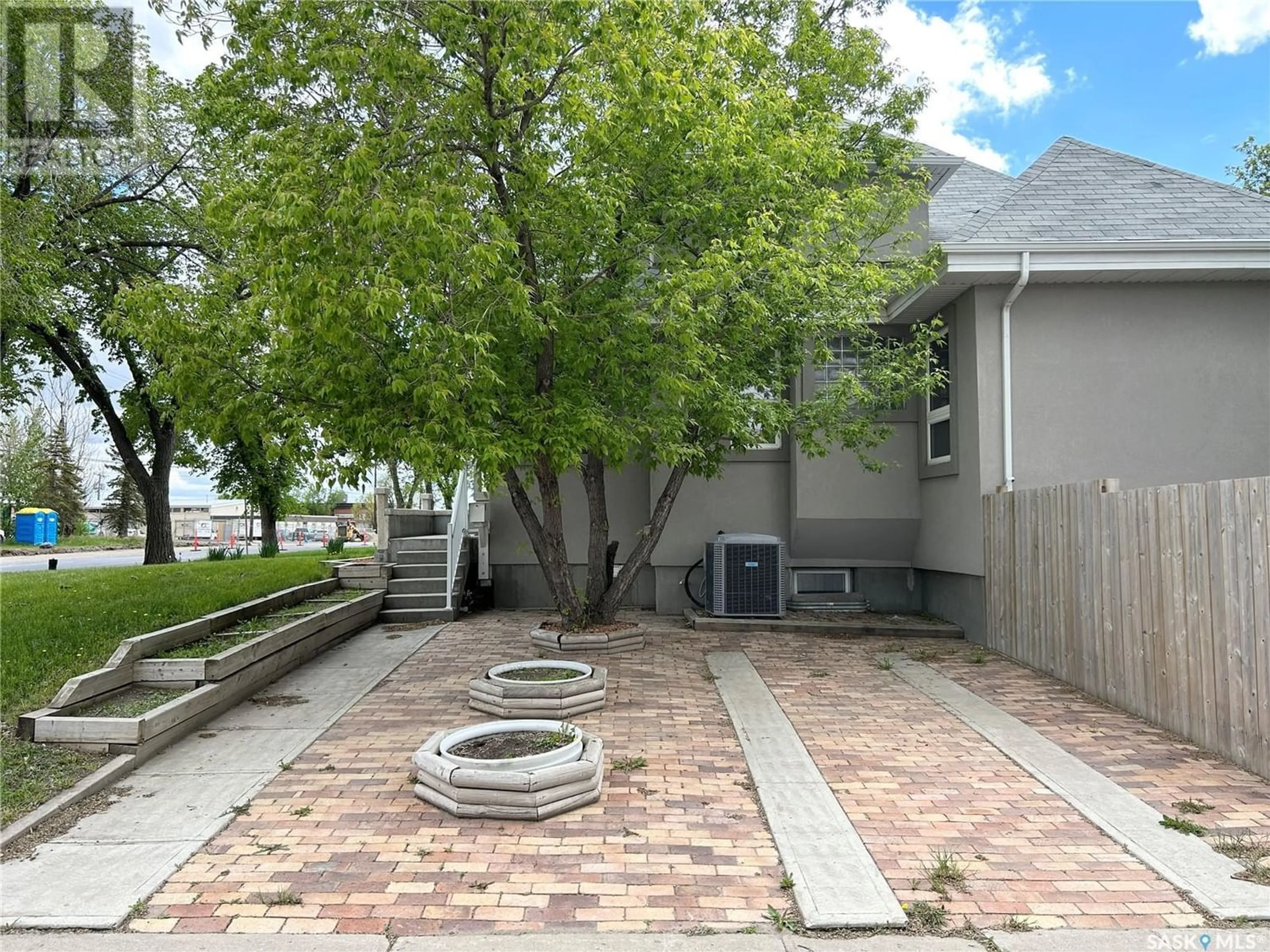 Frontside or backside of a home, cottage for 900 MCDONALD STREET, Regina Saskatchewan S4N2Z7