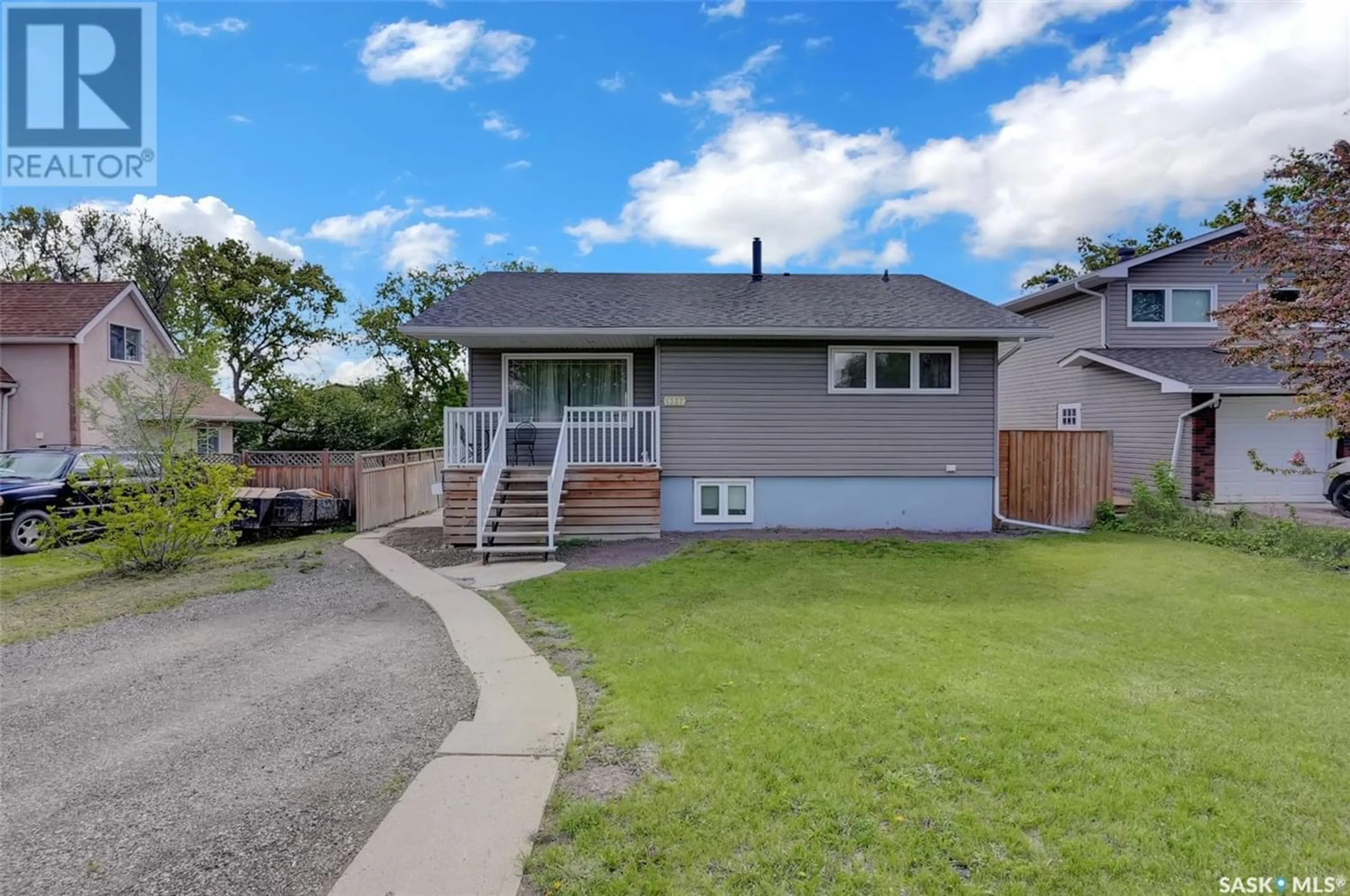 Frontside or backside of a home for 1327 6th AVENUE NW, Moose Jaw Saskatchewan S6H4A9