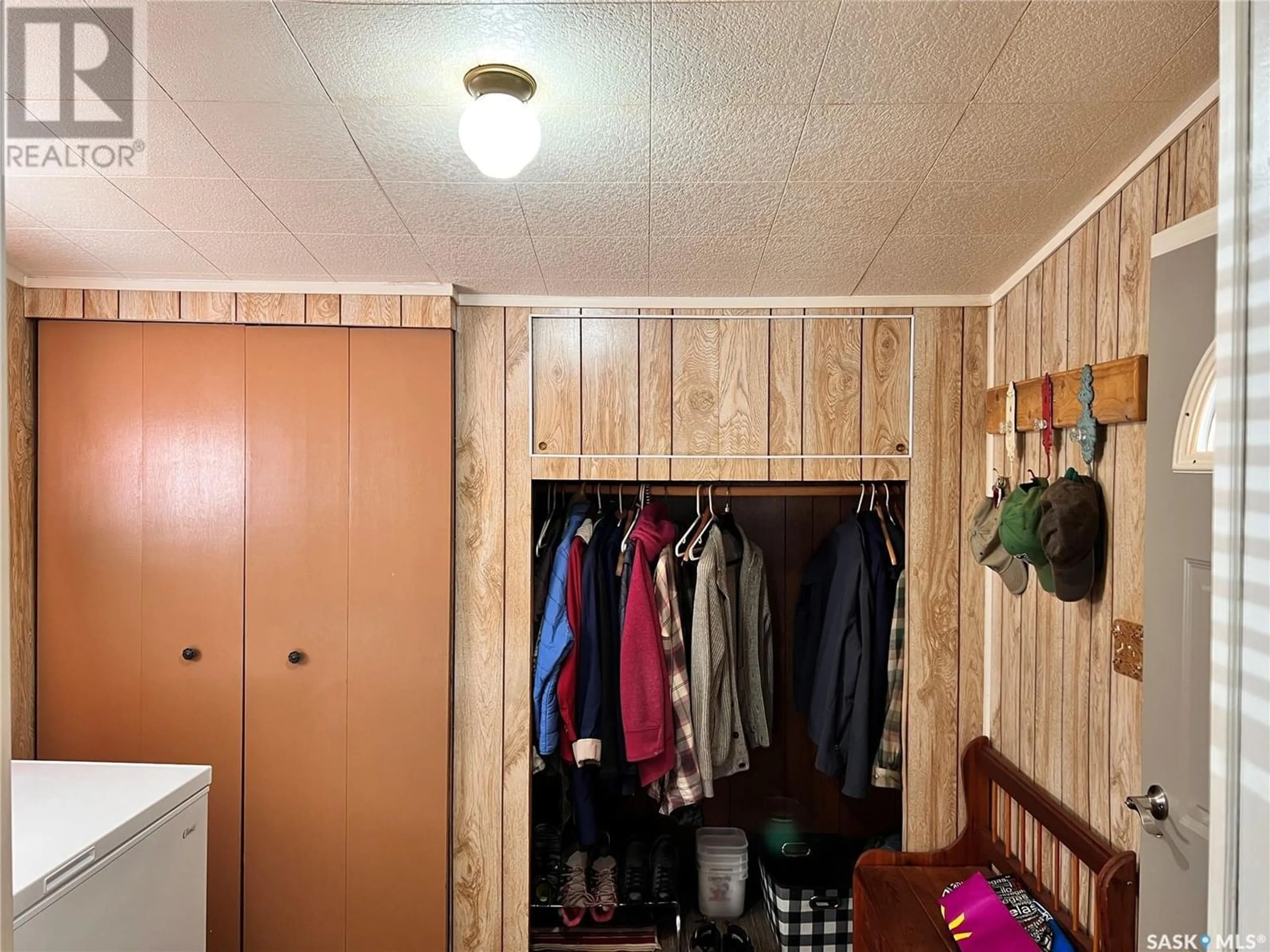 Storage room or clothes room or walk-in closet for 626 Little Quill AVENUE E, Wynyard Saskatchewan S0A4T0