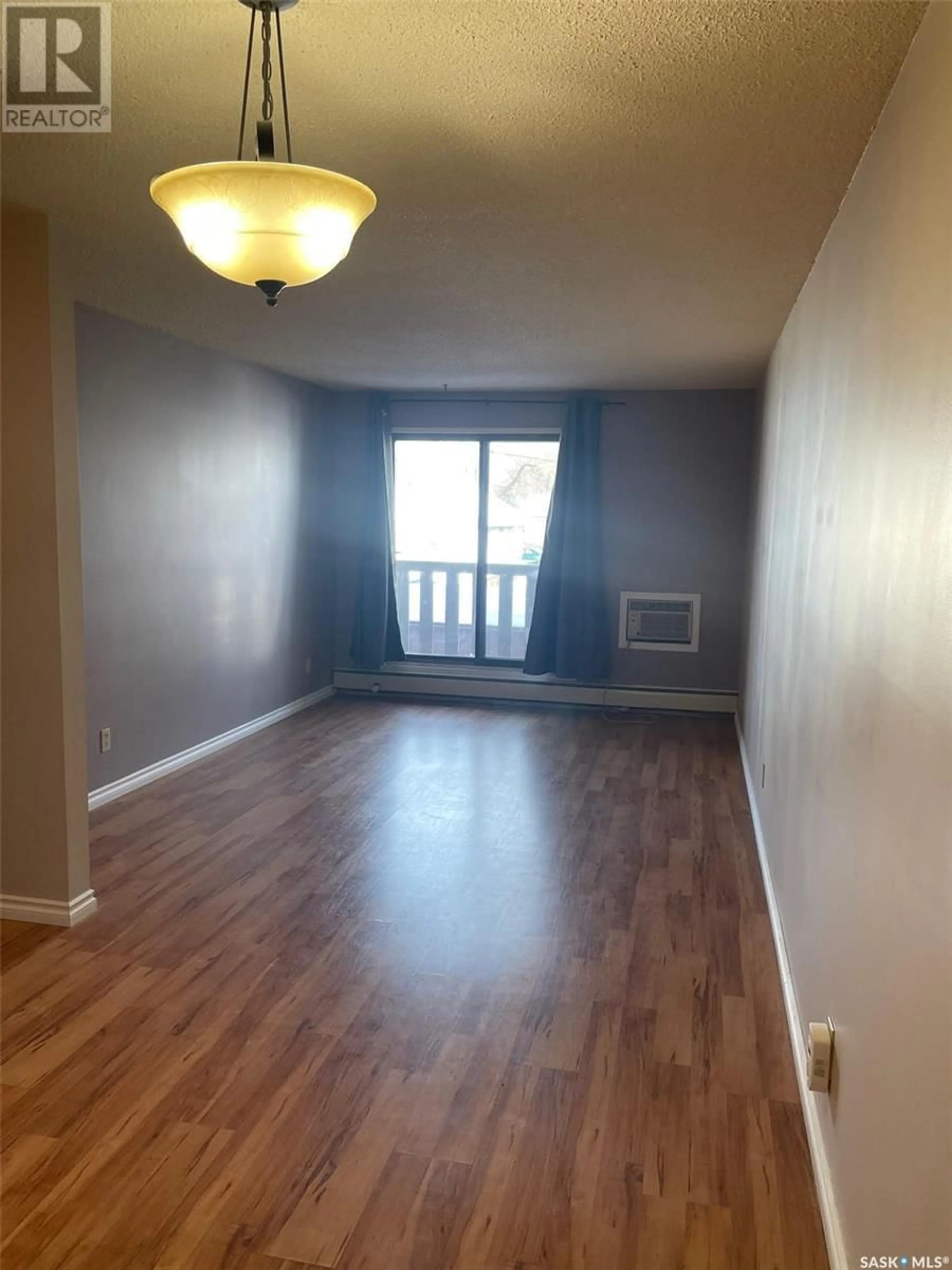 A pic of a room for 204 314 11th STREET, Prince Albert Saskatchewan S6V1A5