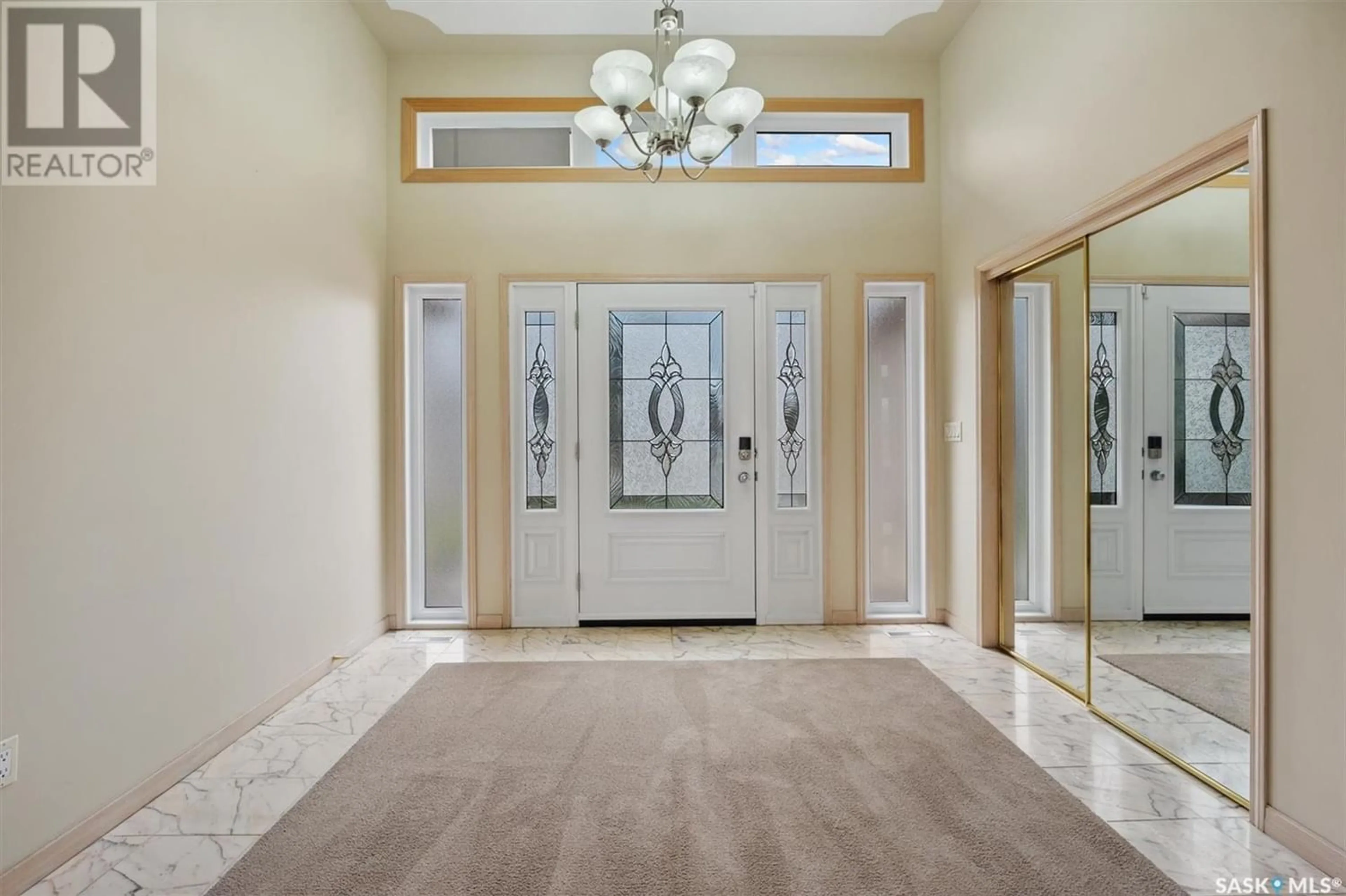 Indoor entryway for 503 FORSYTH CRESCENT, Saskatoon Saskatchewan S7N4H2