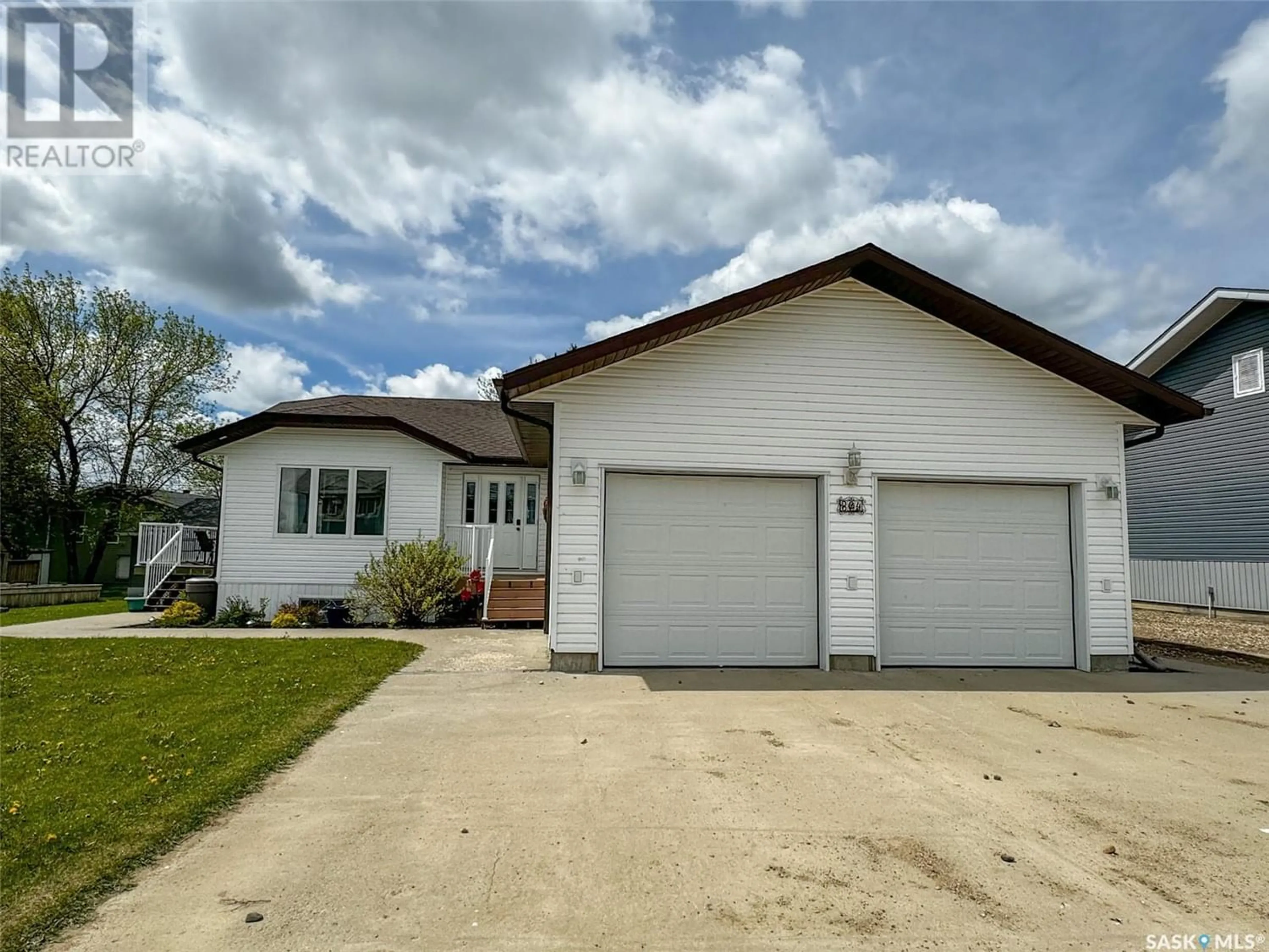 Frontside or backside of a home for 304 Archibald STREET, Midale Saskatchewan S0C1S0