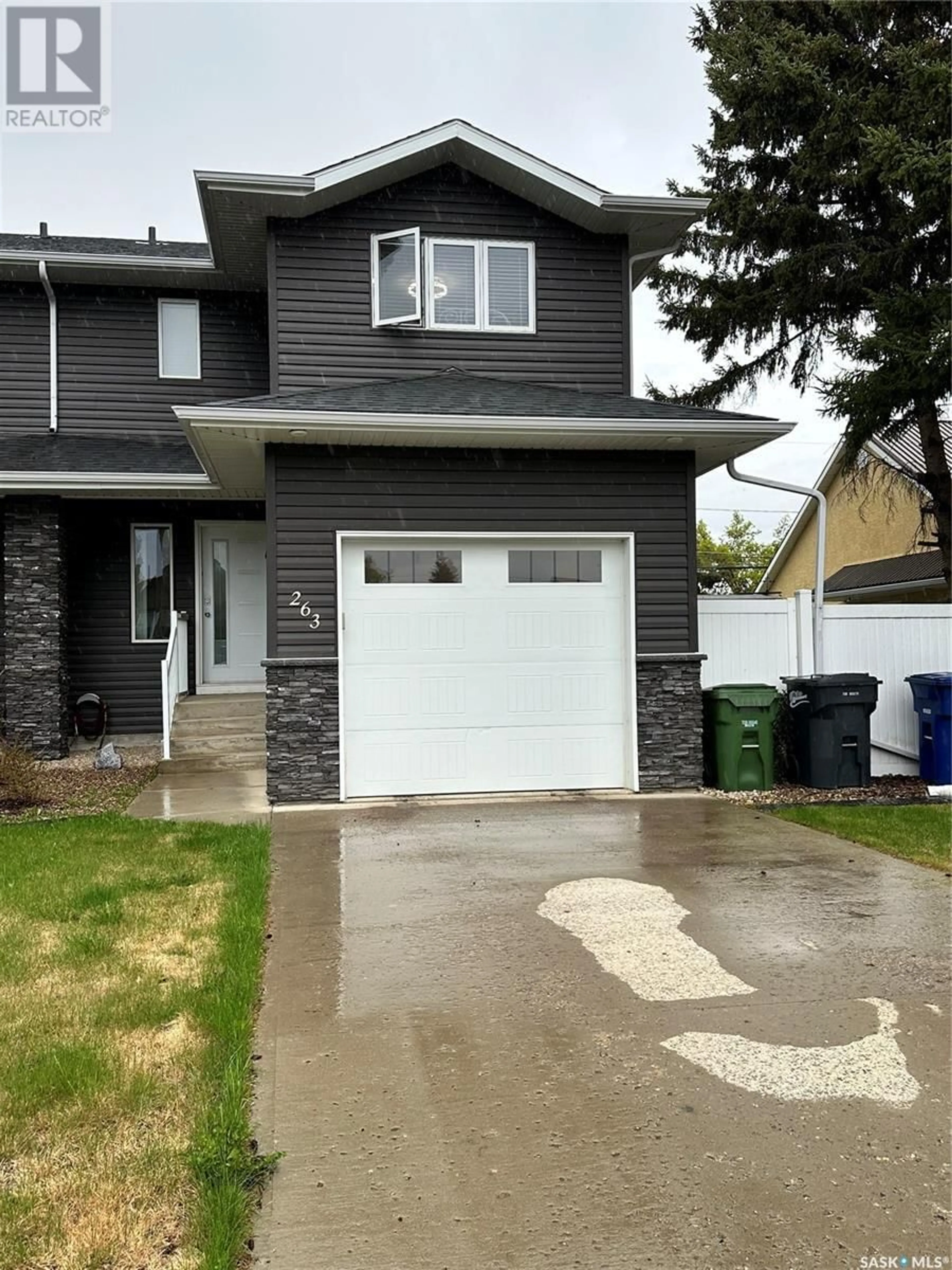 Frontside or backside of a home for 263 30th STREET, Battleford Saskatchewan S0M0E0