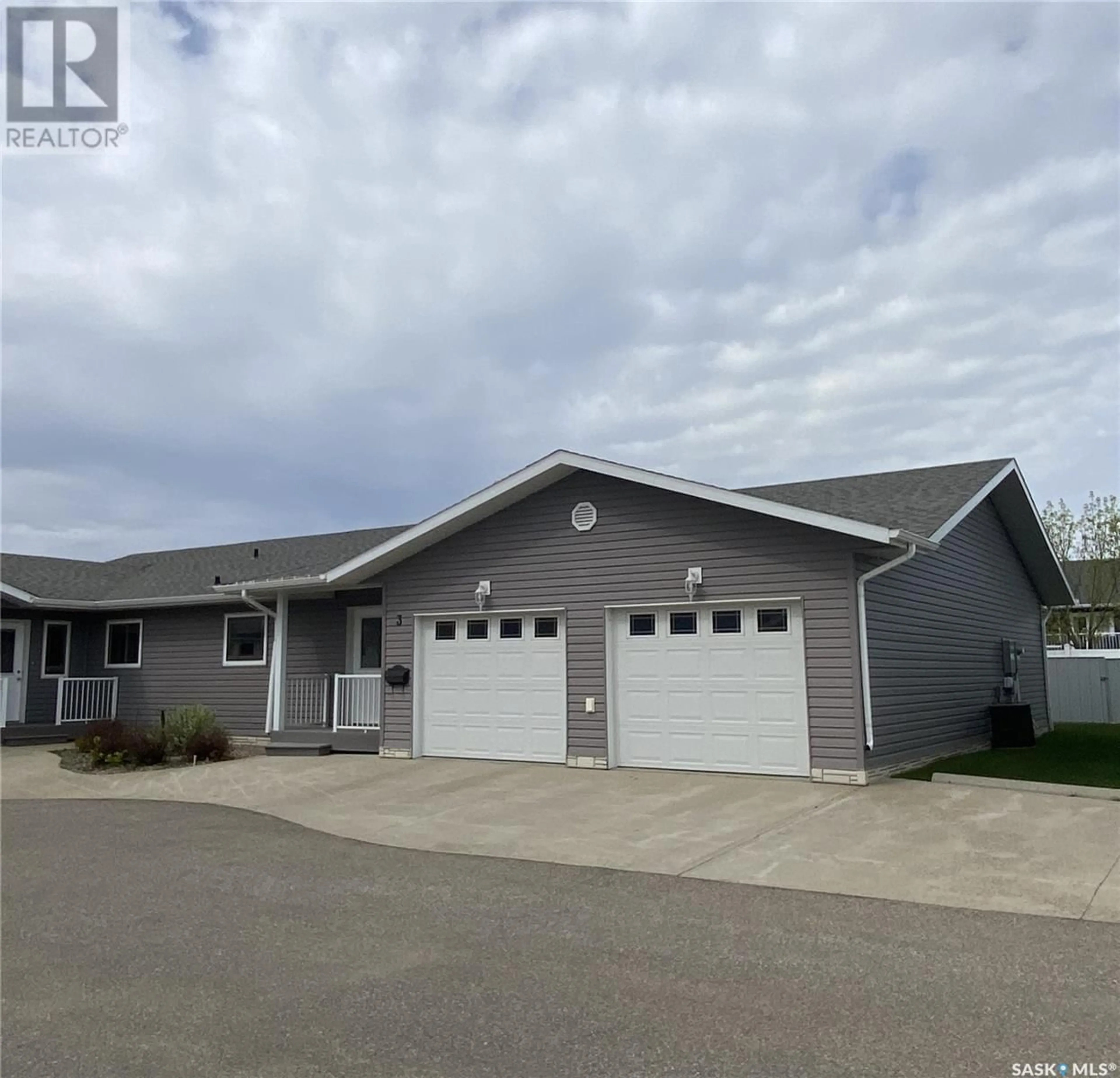 Frontside or backside of a home for 3 280 Rooney ROAD, Estevan Saskatchewan S4A0Y3