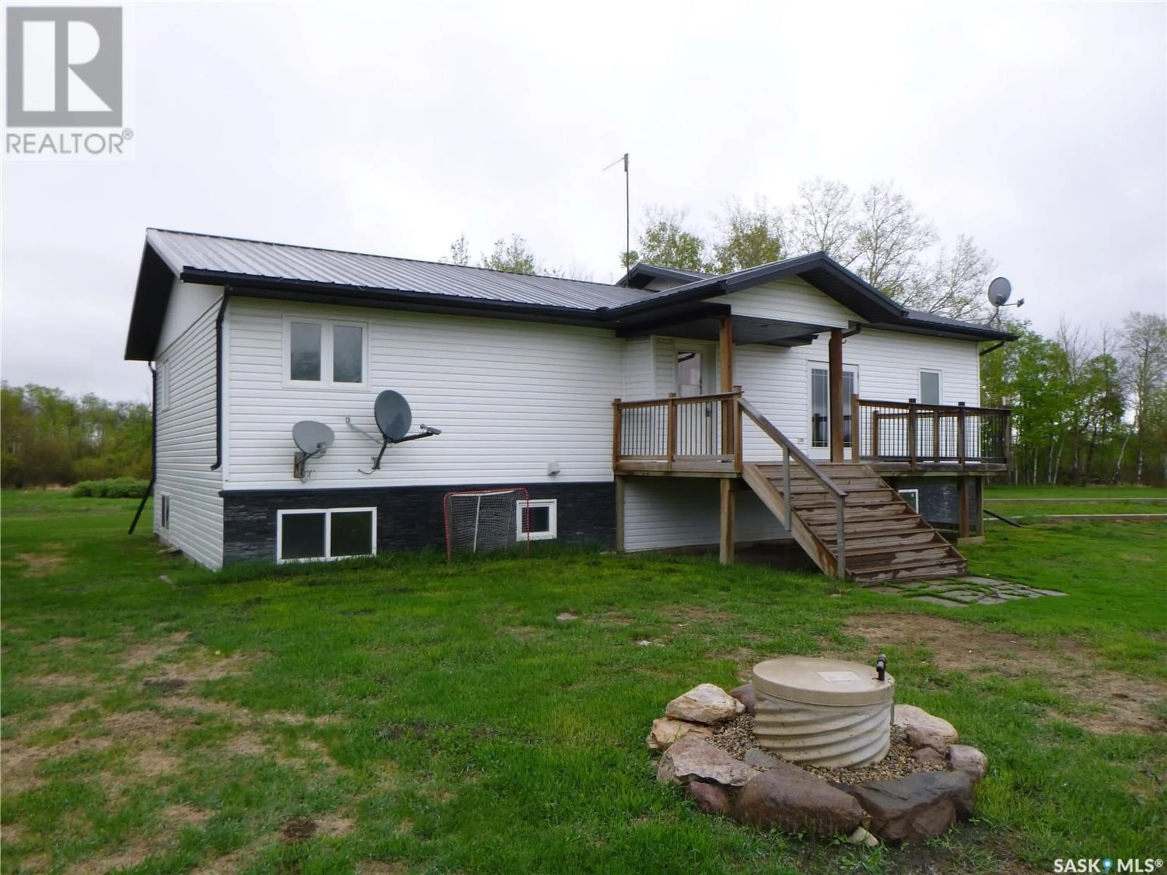 Frontside or backside of a home for Tisdale Acreage, Tisdale Rm No. 427 Saskatchewan S0E1T0