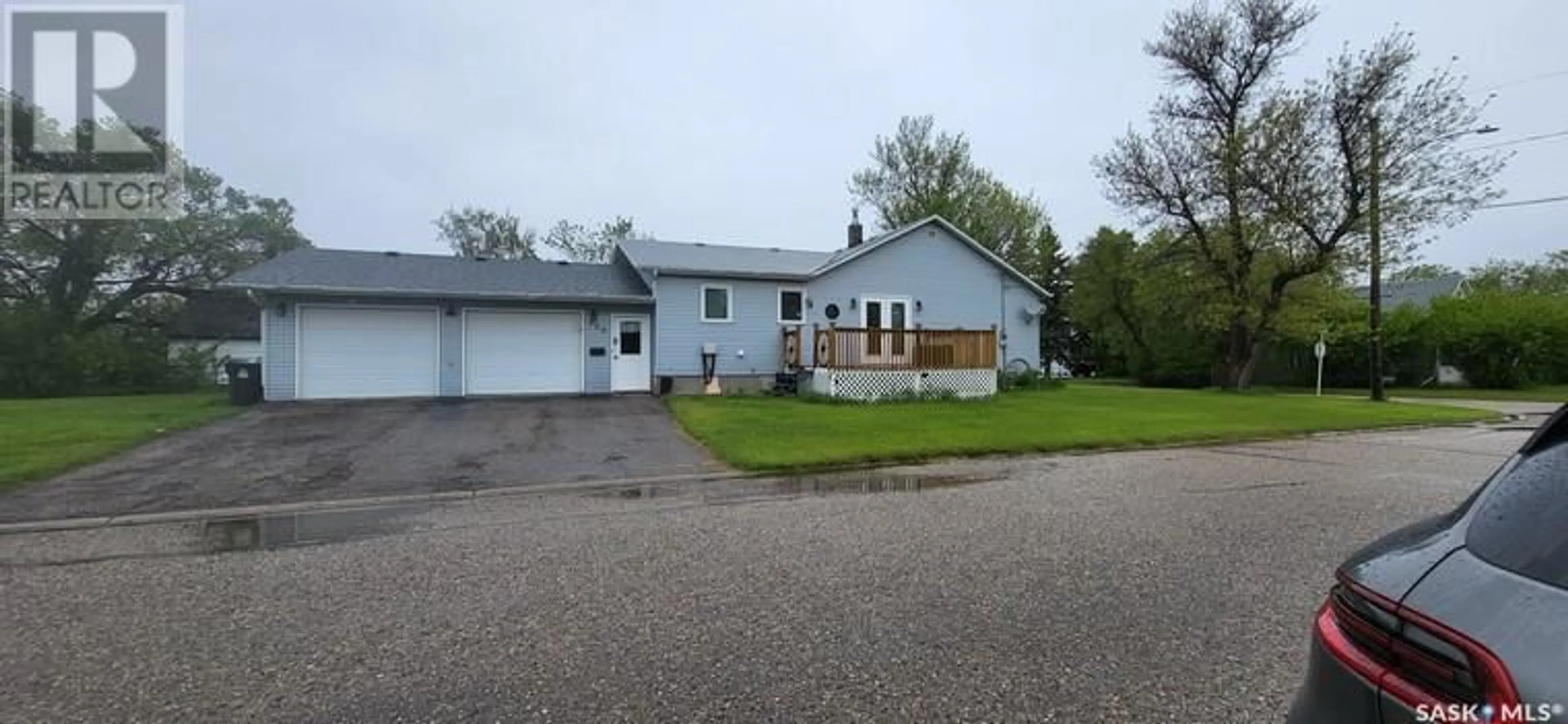 Frontside or backside of a home for 100 Pacific AVENUE, Carievale Saskatchewan S0C0P0