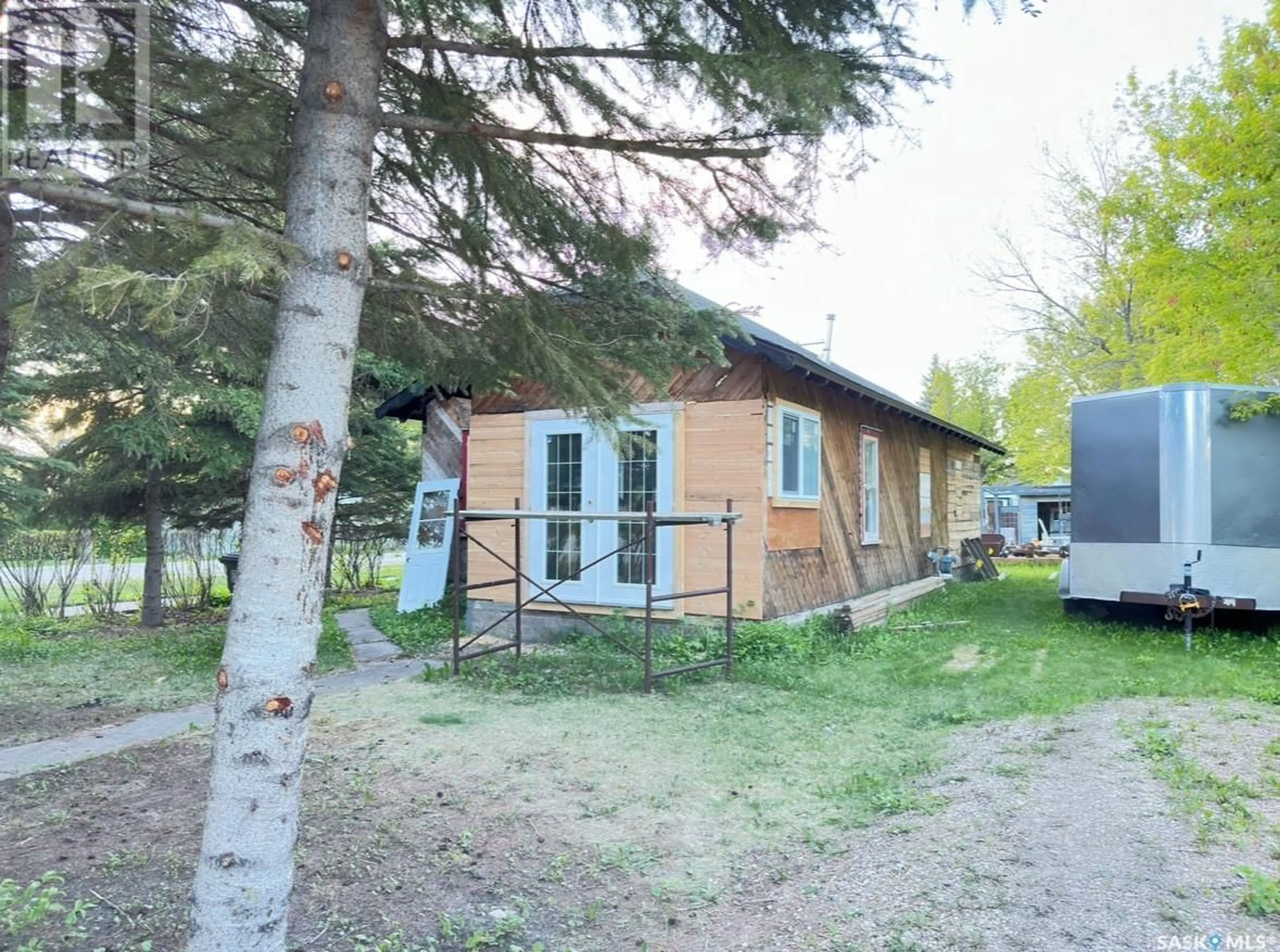 Outside view for 112 3rd STREET S, Wakaw Saskatchewan S0K4P0