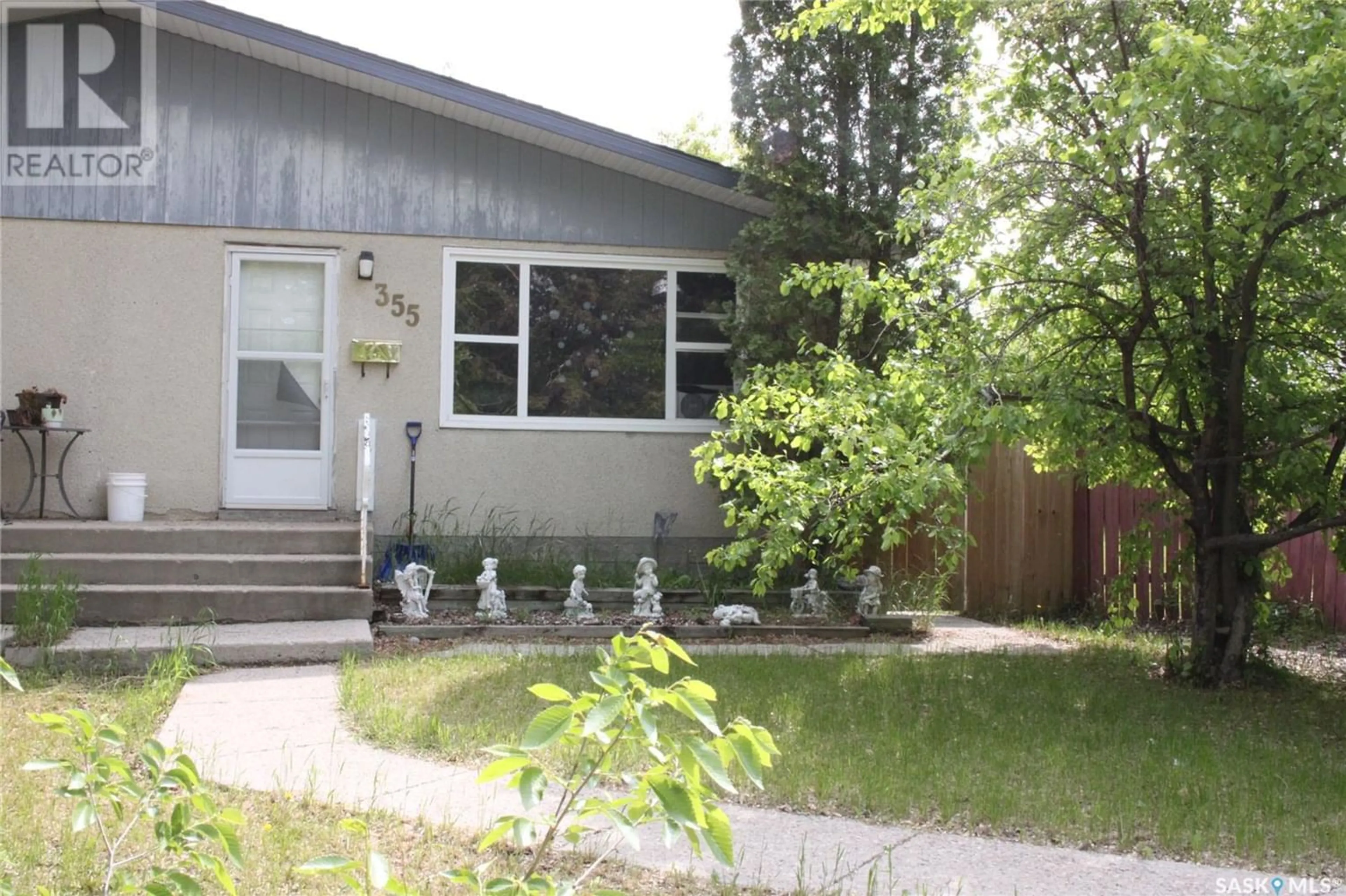 Frontside or backside of a home for 355 Forget STREET, Regina Saskatchewan S4X4X7