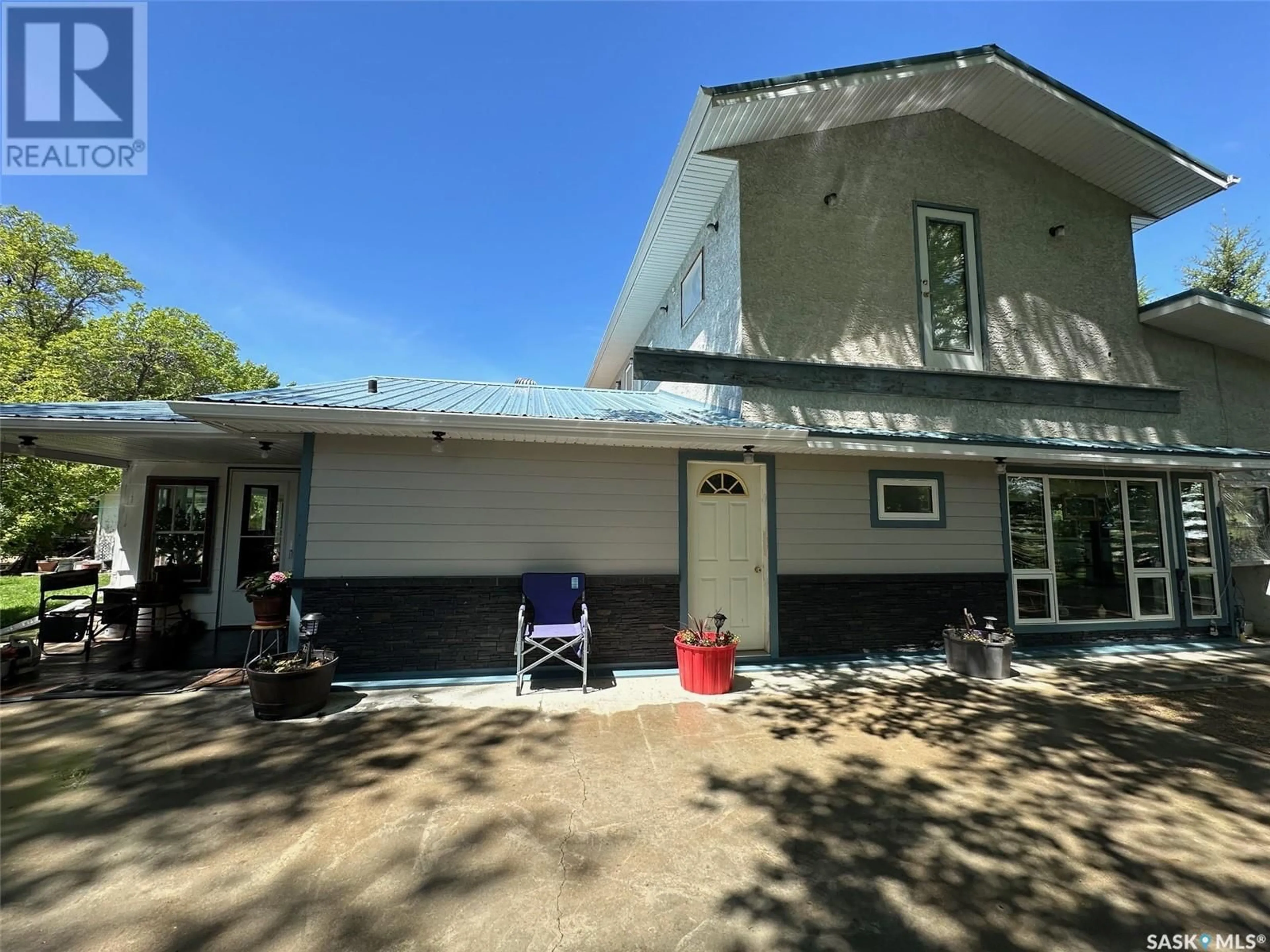 Frontside or backside of a home for 441 2nd AVENUE, Benson Saskatchewan S0C0L0