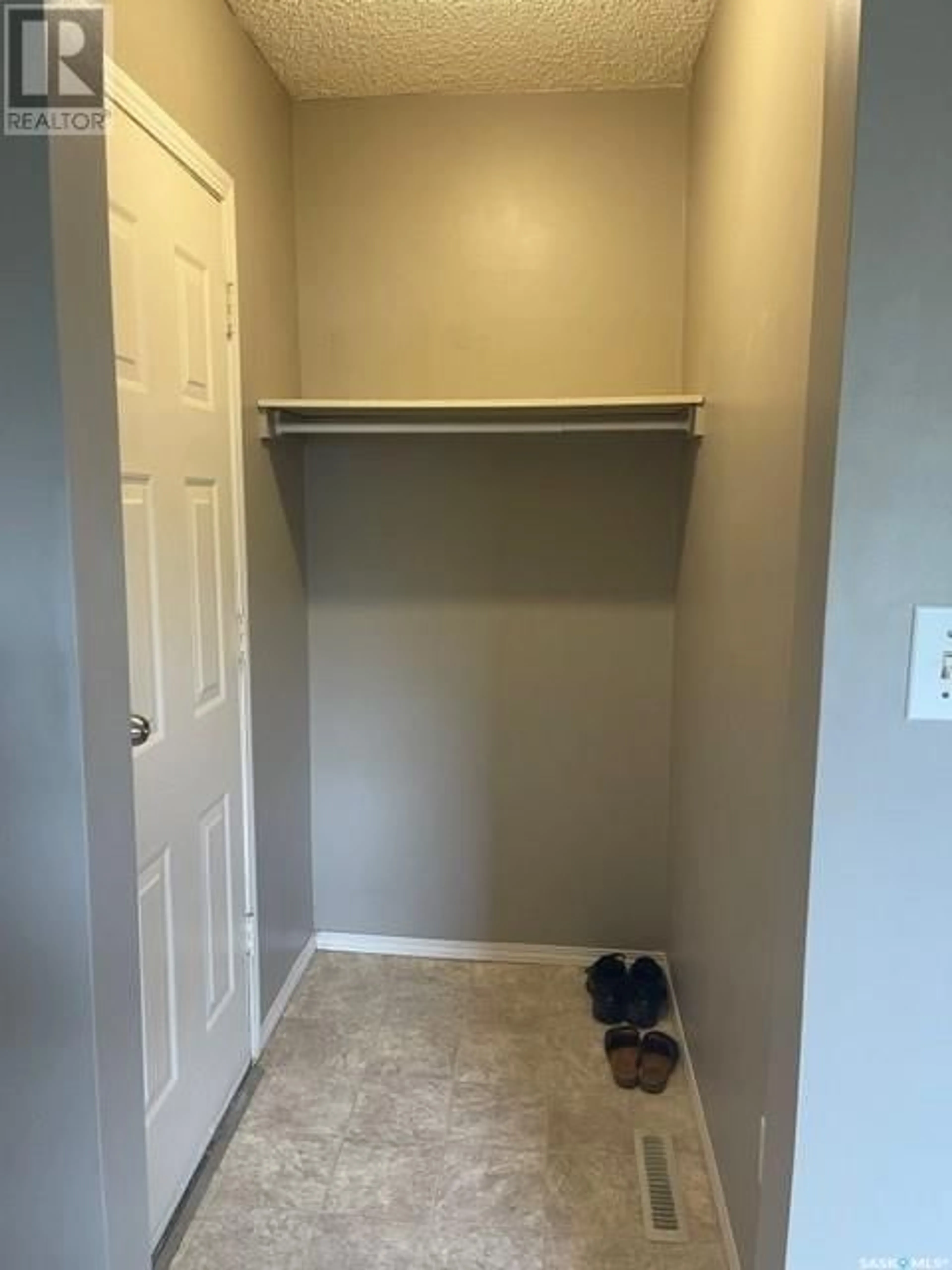 Storage room or clothes room or walk-in closet for 517 Hamilton STREET, Regina Saskatchewan S4R2B1