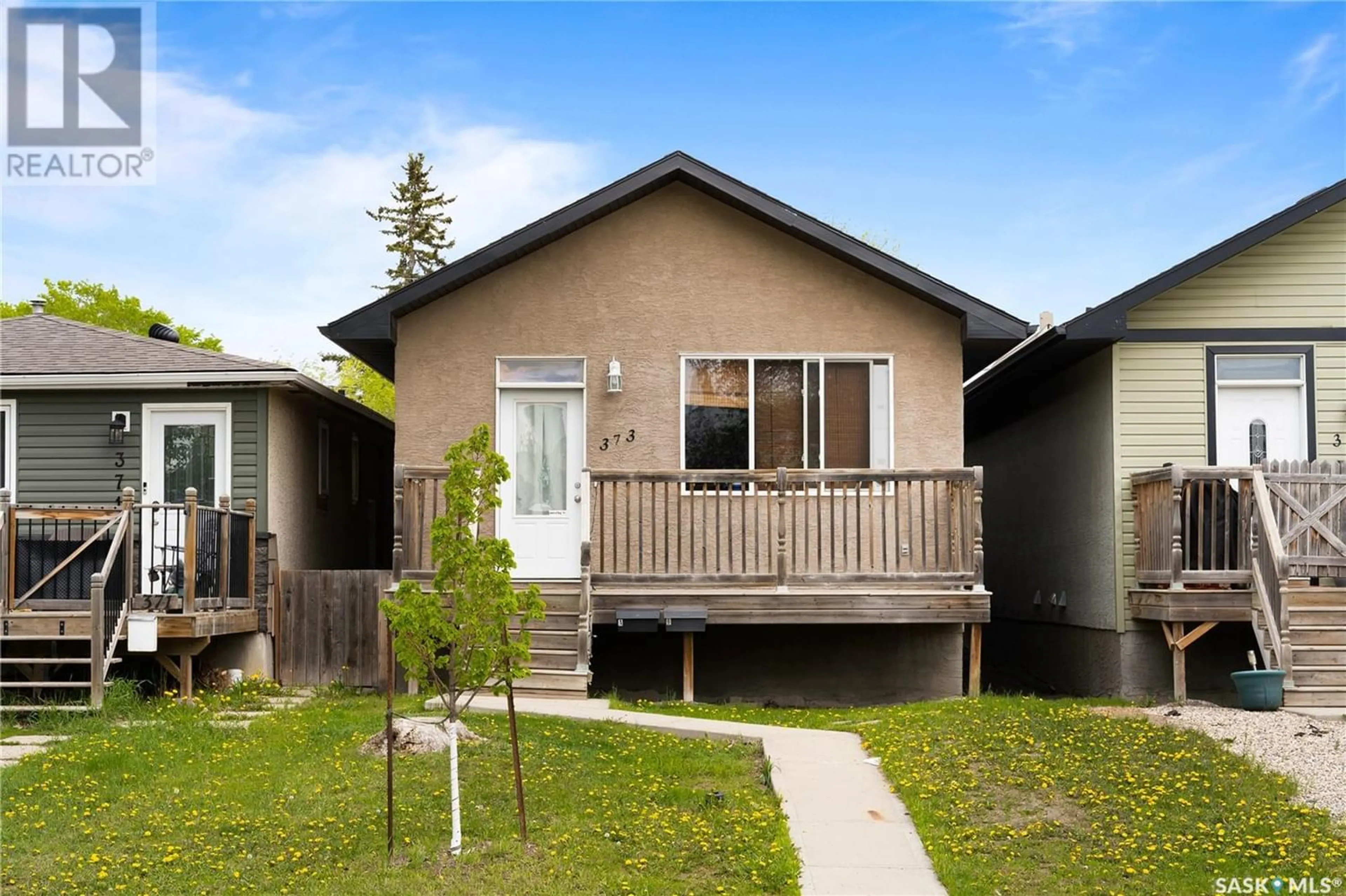 Frontside or backside of a home for 373 Halifax STREET, Regina Saskatchewan S4R1T1