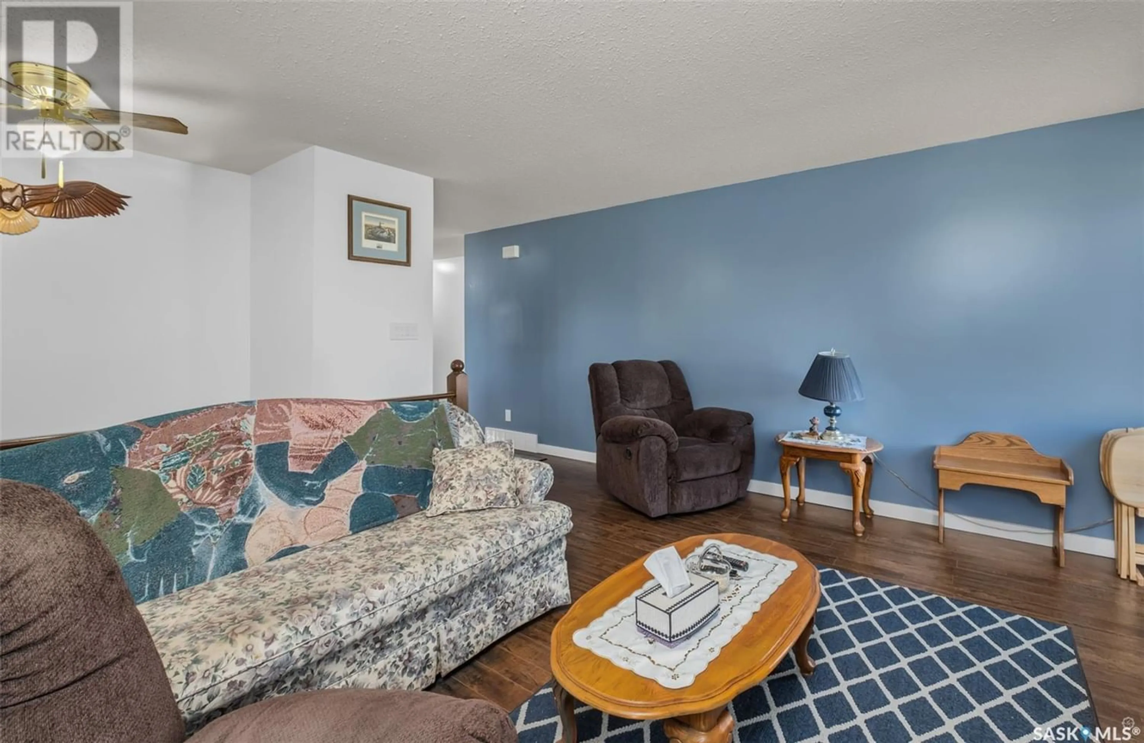 Living room for 1298 14th STREET W, Prince Albert Saskatchewan S6V3M8