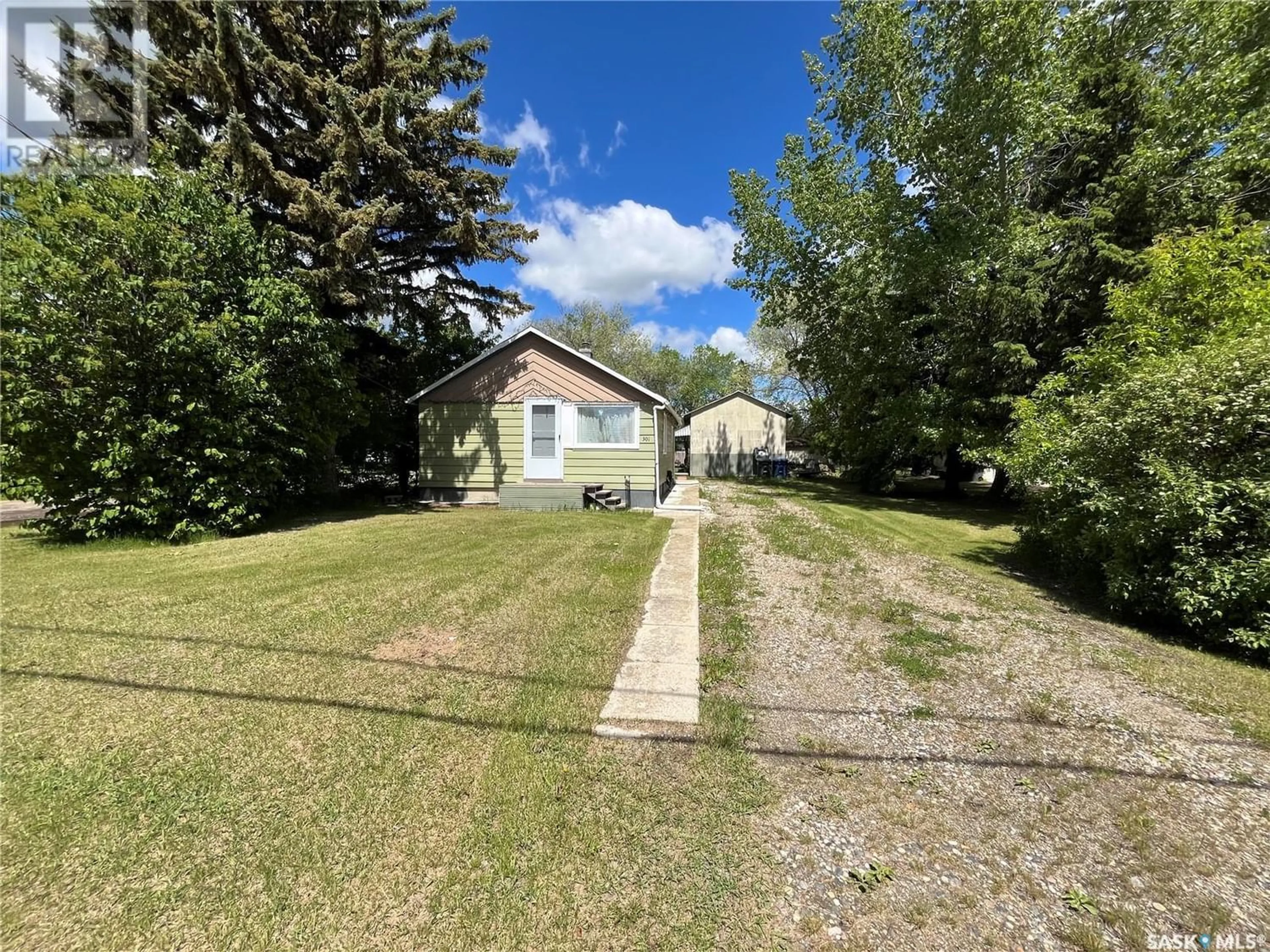 Unknown for 301 3rd AVENUE, Whitewood Saskatchewan S0G5C0