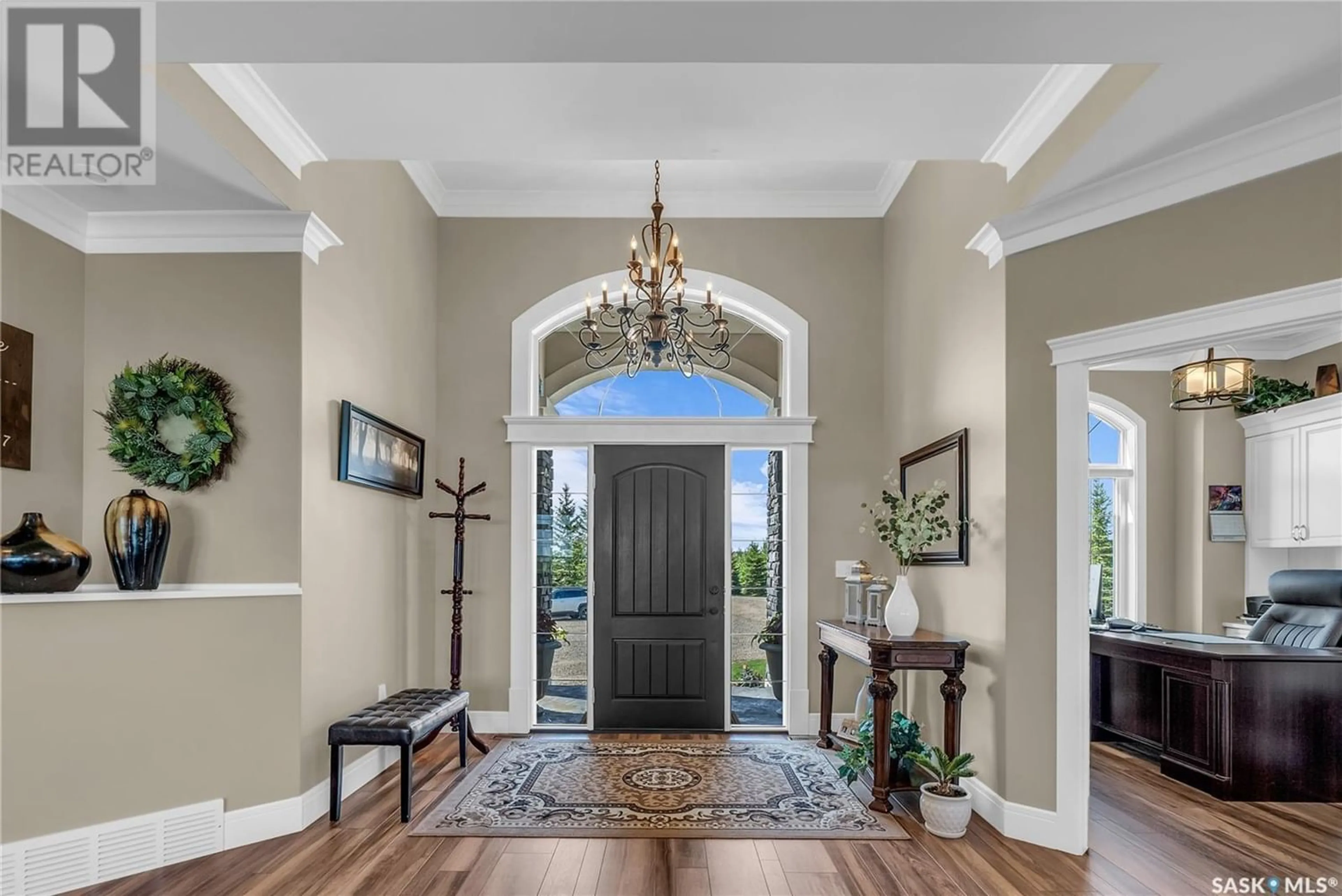 Indoor entryway for Scholl Acreage, Battle River Rm No. 438 Saskatchewan S0M0E0