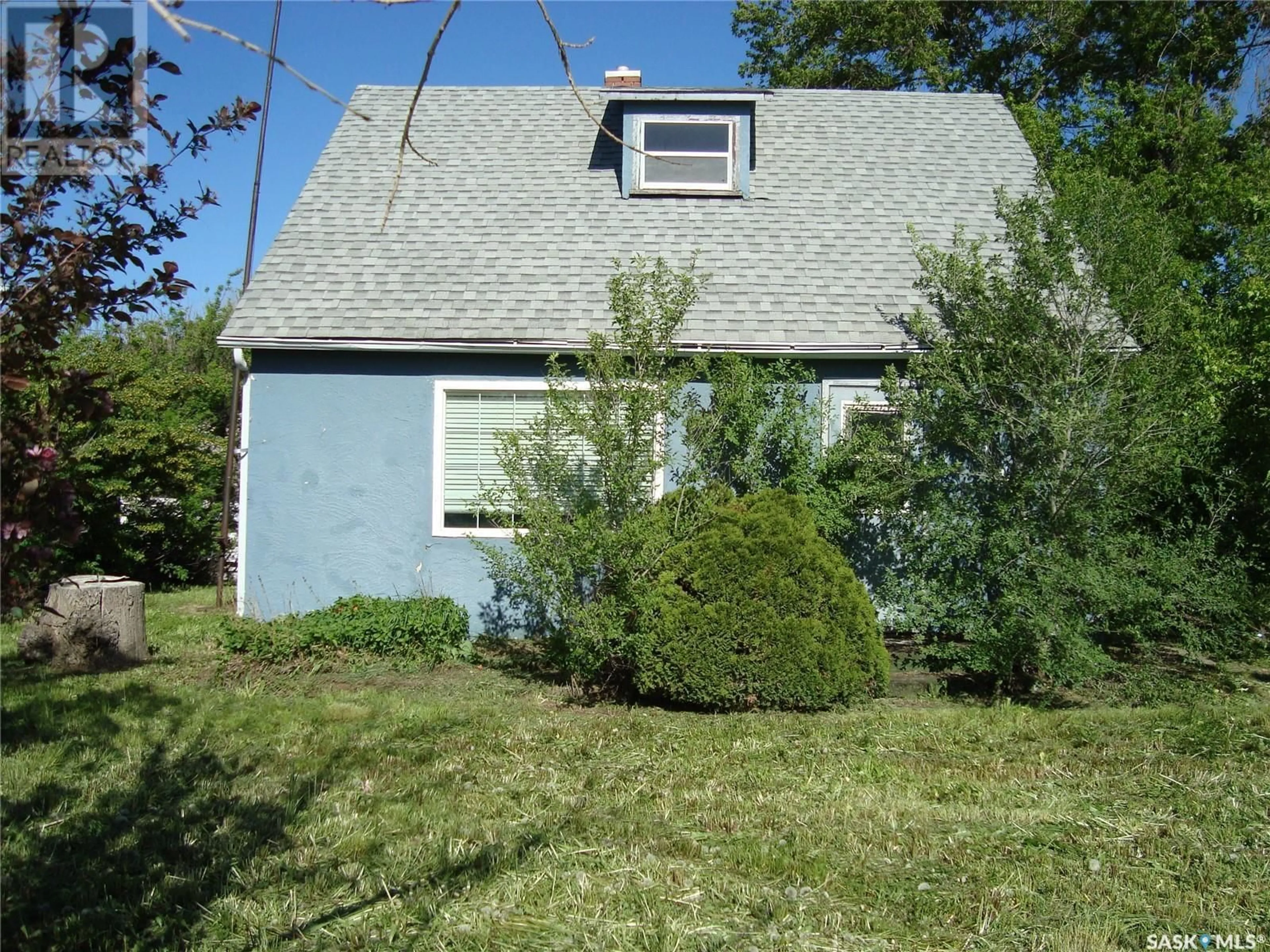 Frontside or backside of a home for 109 2nd STREET E, Kyle Saskatchewan S0L1T0