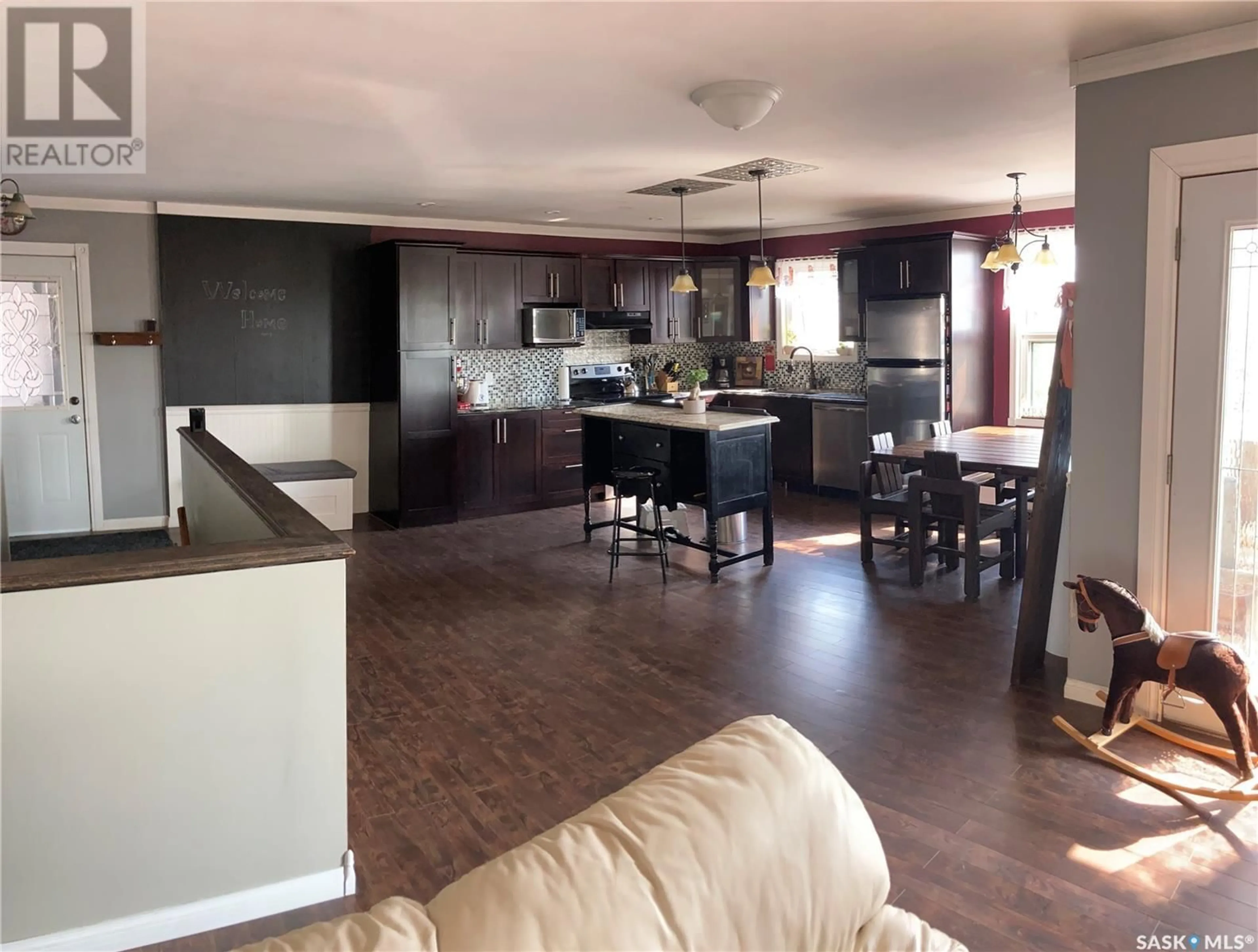 Open concept kitchen for Beckett Acreage 3 Miles North of Moosomi, Moosomin Rm No. 121 Saskatchewan S0G3N0