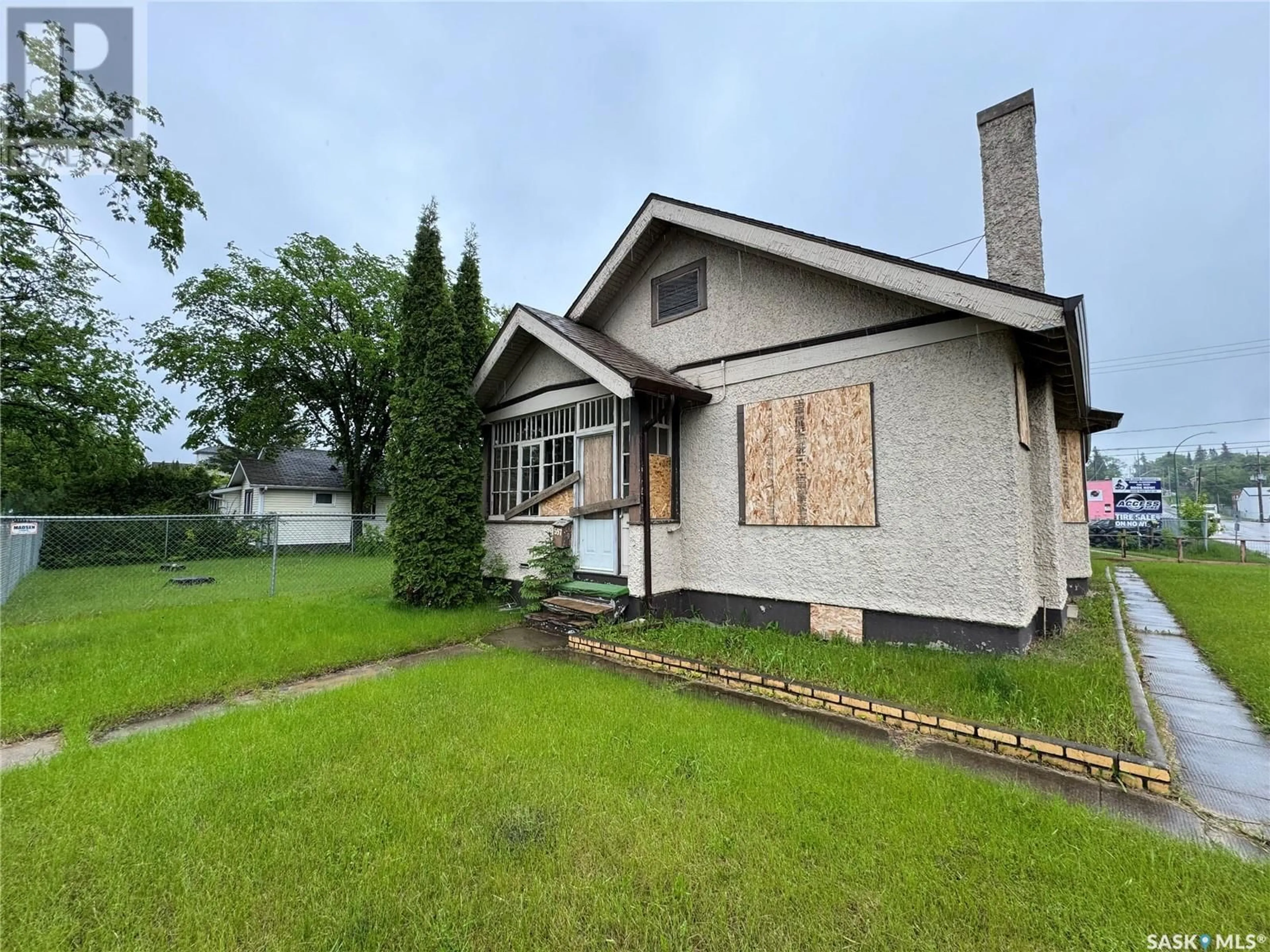 Frontside or backside of a home for 597 15th STREET W, Prince Albert Saskatchewan S6V3R3
