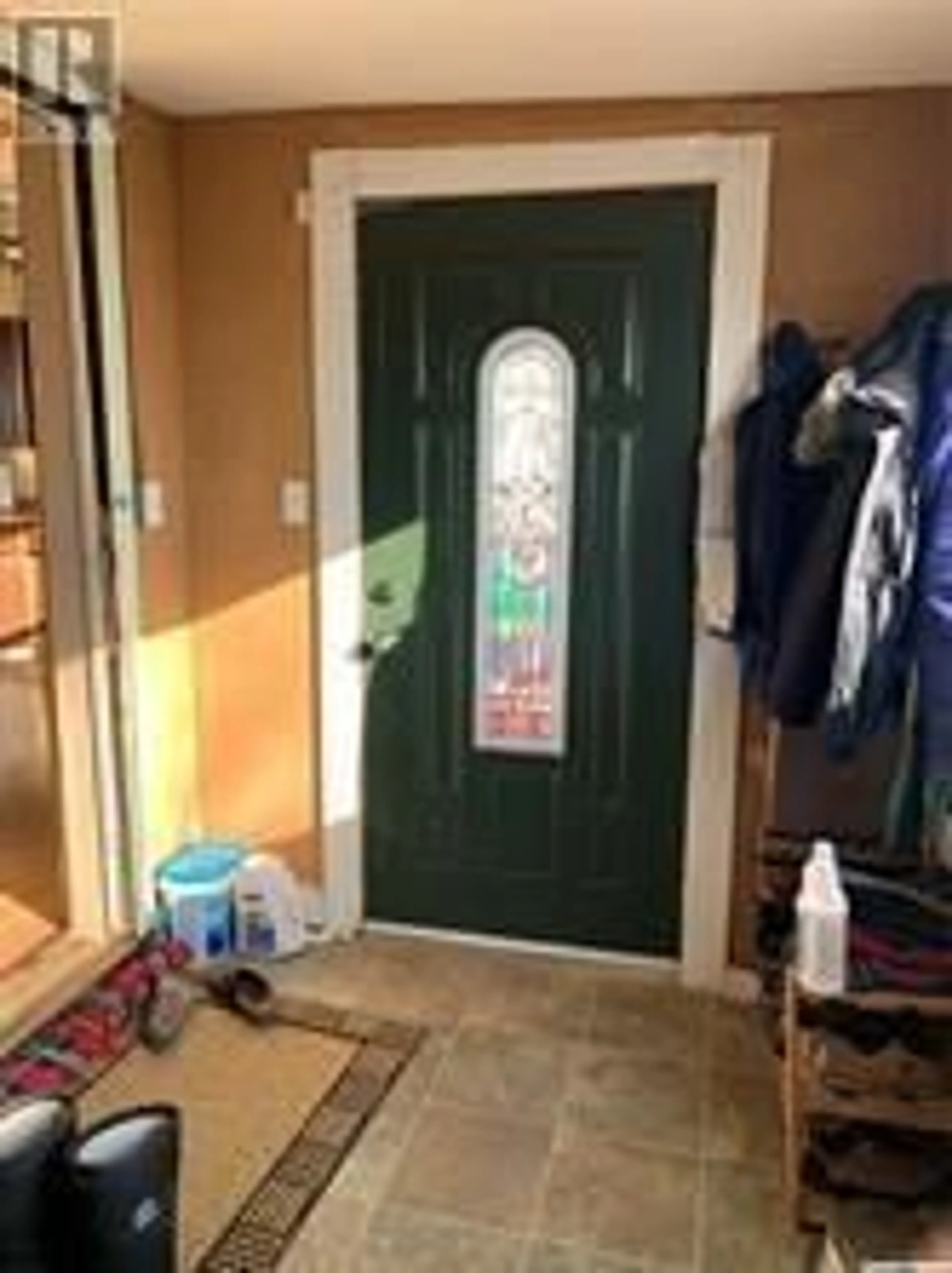 Indoor entryway for 212 2nd AVENUE E, Nokomis Saskatchewan S0G3R0