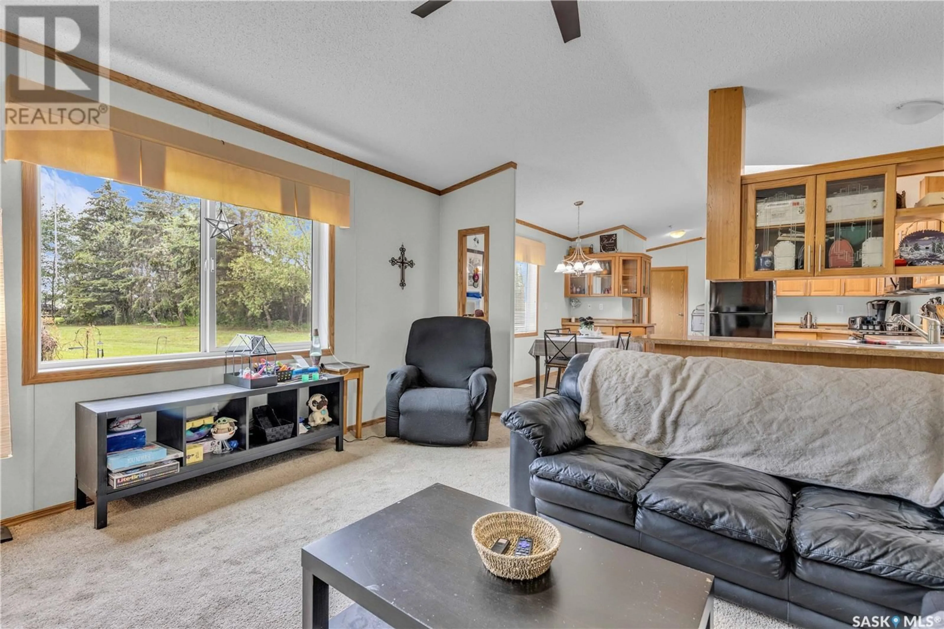 Living room for Skoreiko Acreage, Paynton Rm No. 470 Saskatchewan S0M2J0