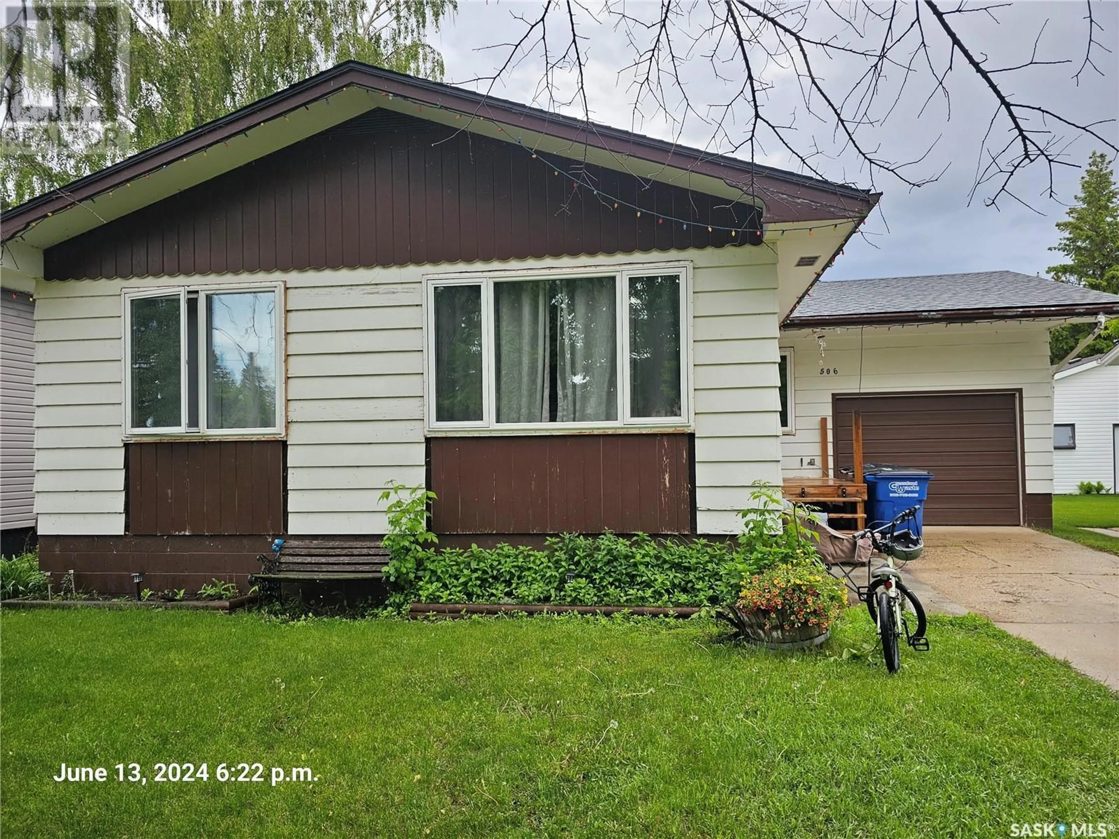 Frontside or backside of a home for 506 6th AVENUE, Cudworth Saskatchewan S0K1B0