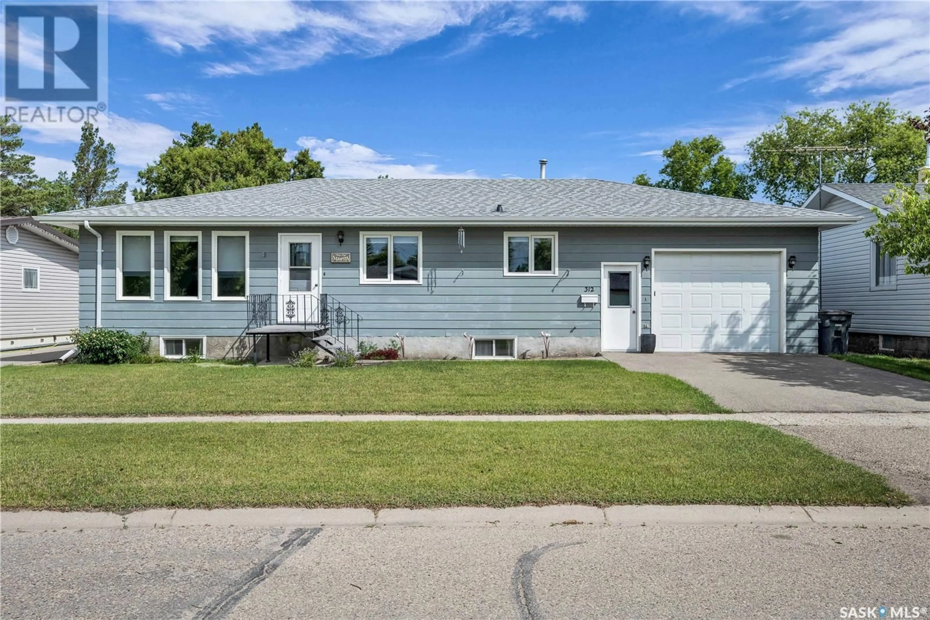 Frontside or backside of a home for 312 Gastle STREET, Strasbourg Saskatchewan S0G4V0