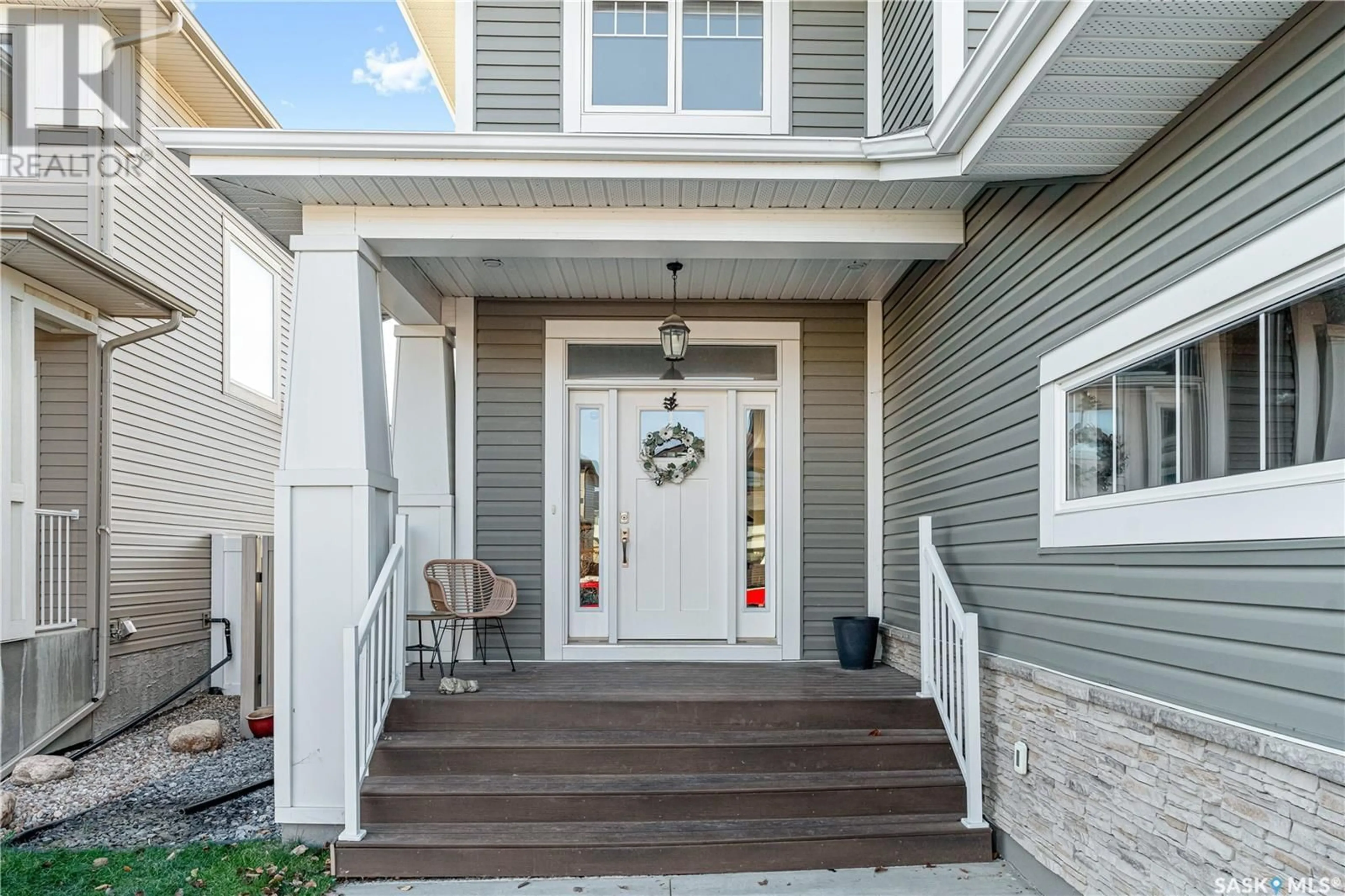 Indoor entryway for 310 Secord WAY, Saskatoon Saskatchewan S7V0L9