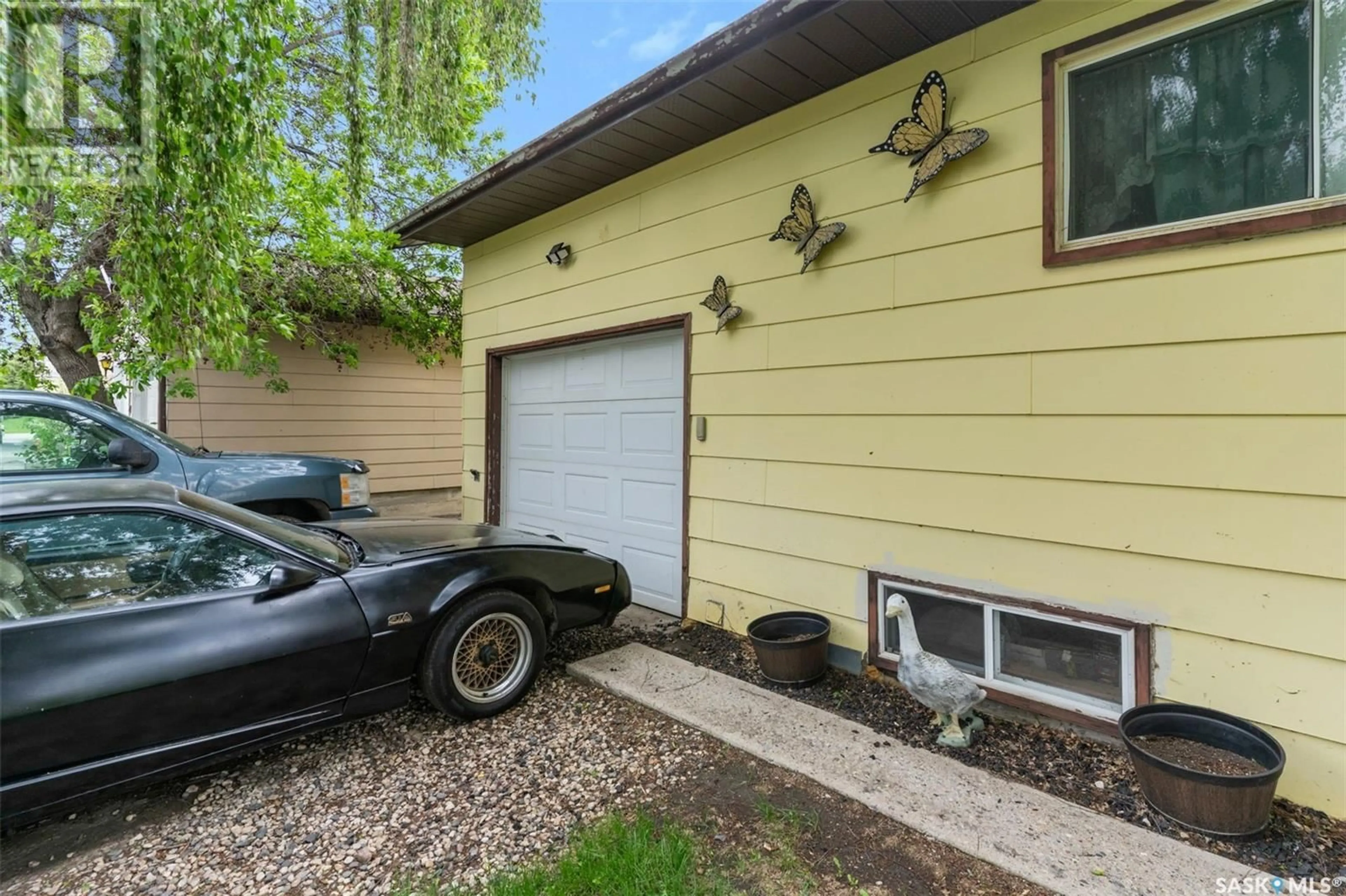 Indoor garage for 529 Gardner STREET, Bruno Saskatchewan S0K0S0