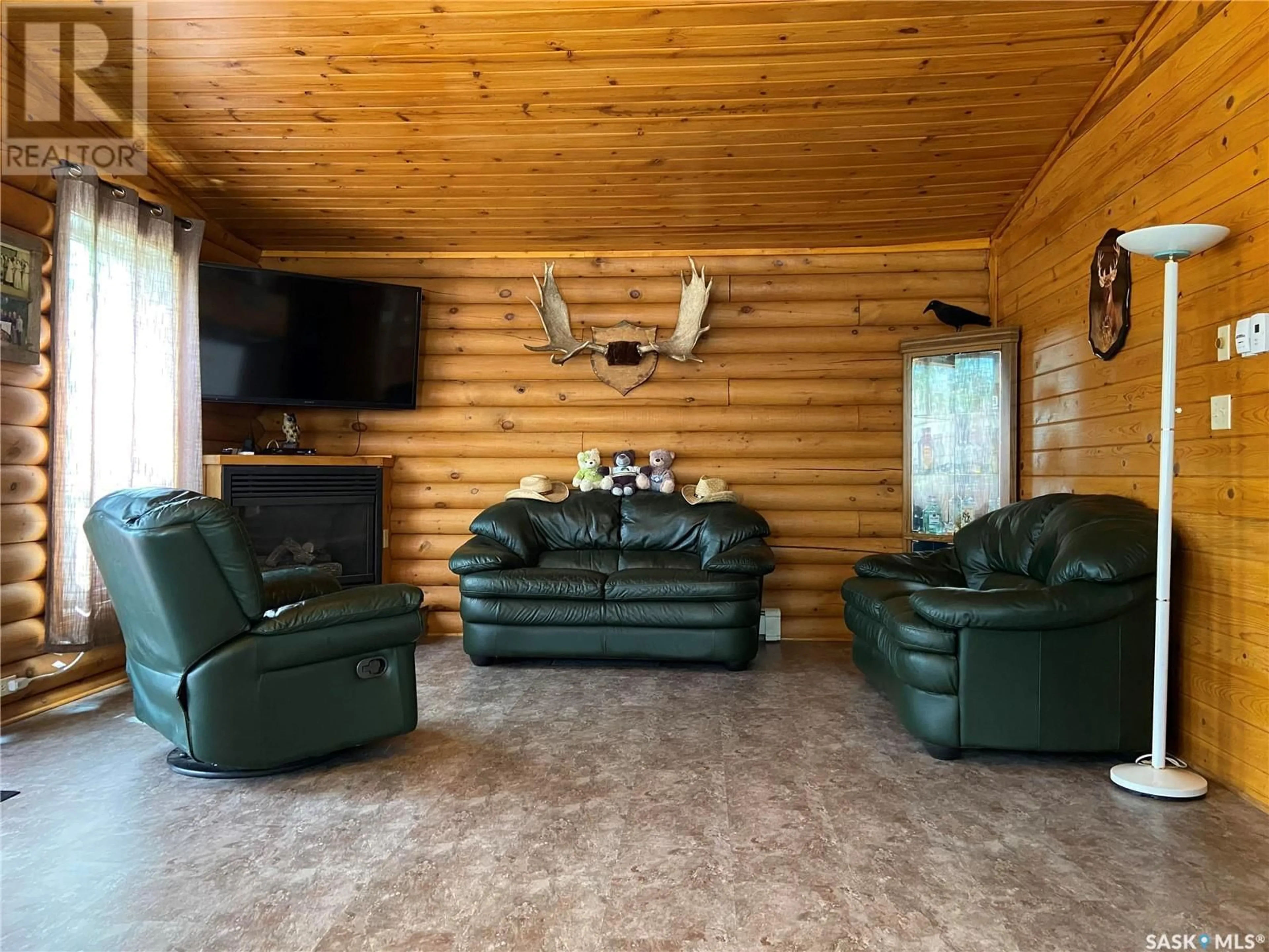 Living room for 7 Spiritwood LANE, Good Spirit Acres Saskatchewan S0A3V0