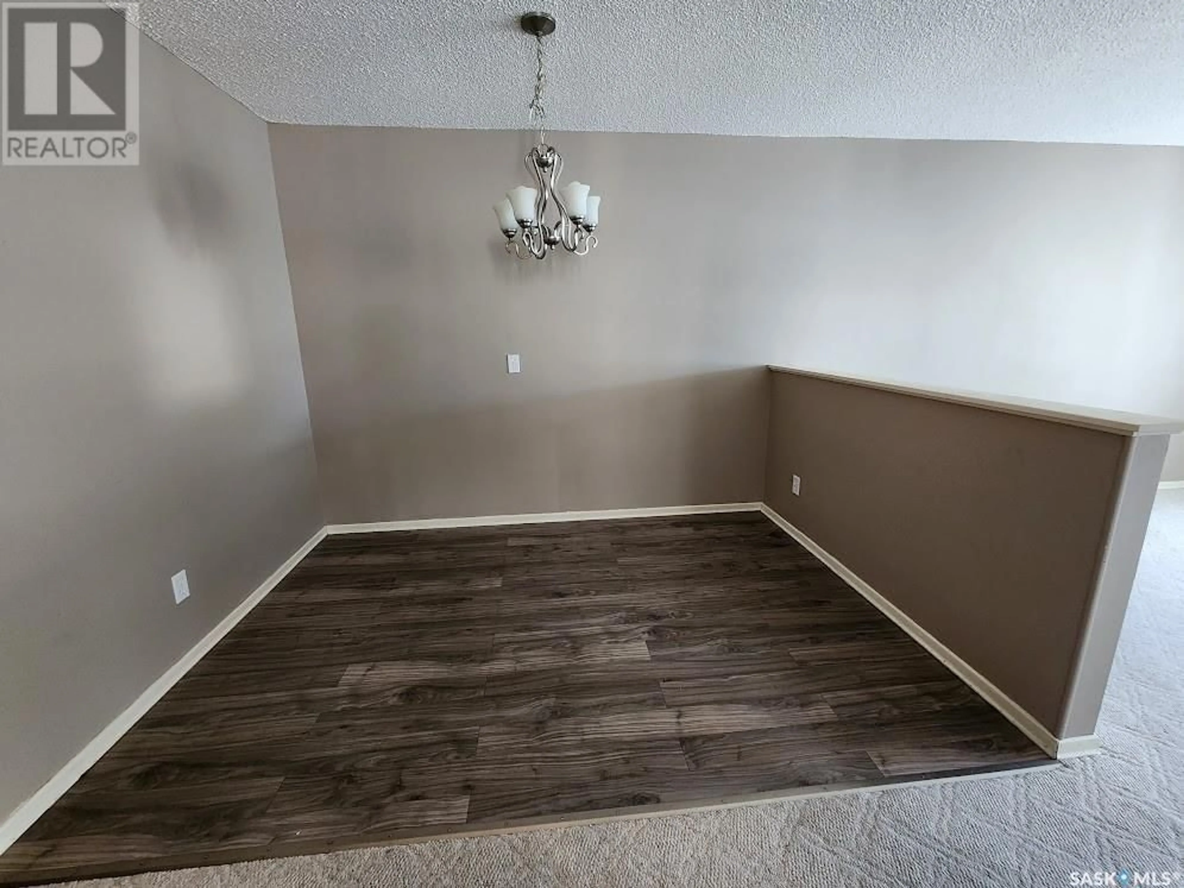 A pic of a room for 1141 Hastings STREET, Moose Jaw Saskatchewan S6H5S1