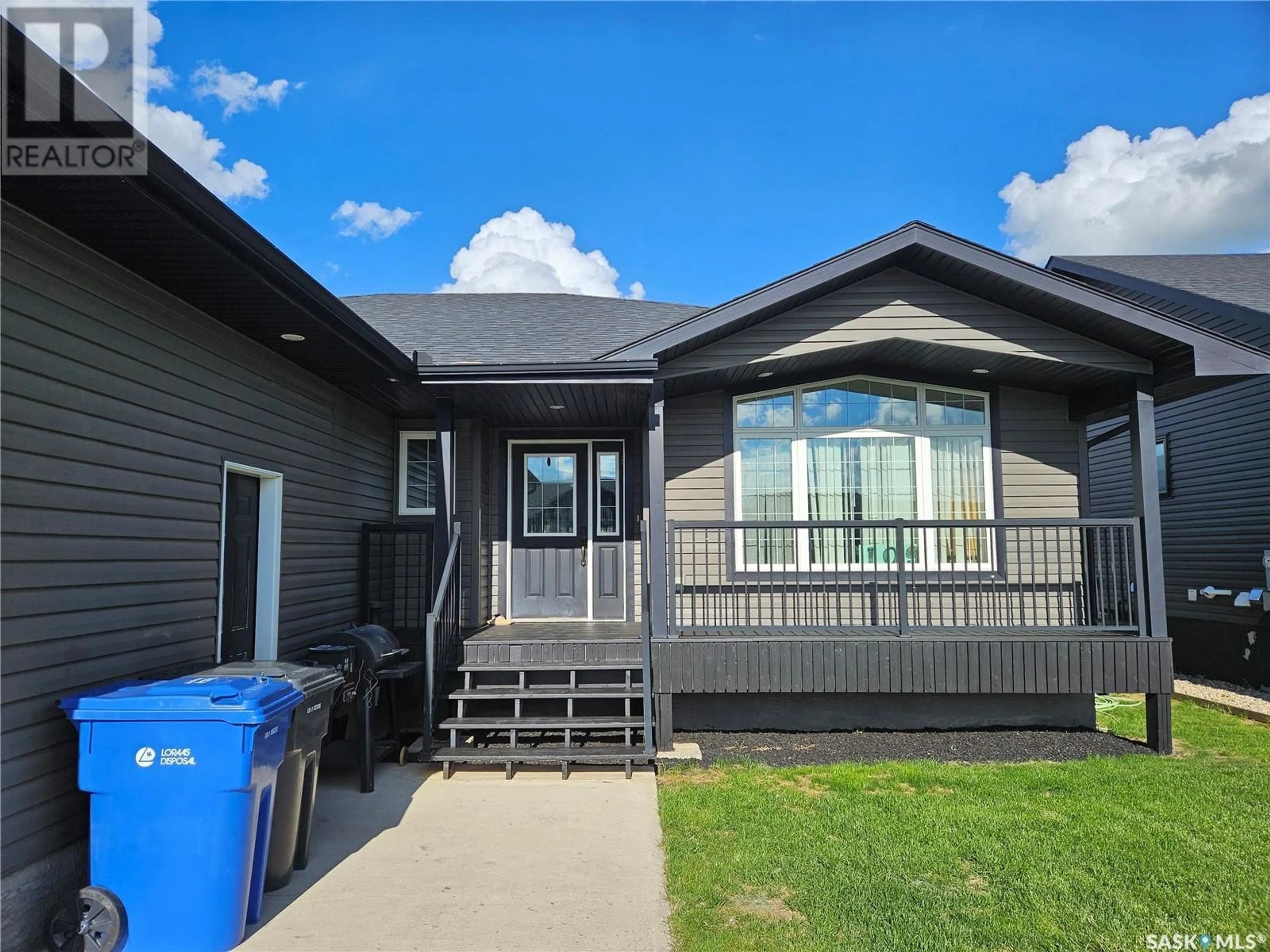 Frontside or backside of a home for 109 Hayward DRIVE, Carlyle Saskatchewan S0C0R0