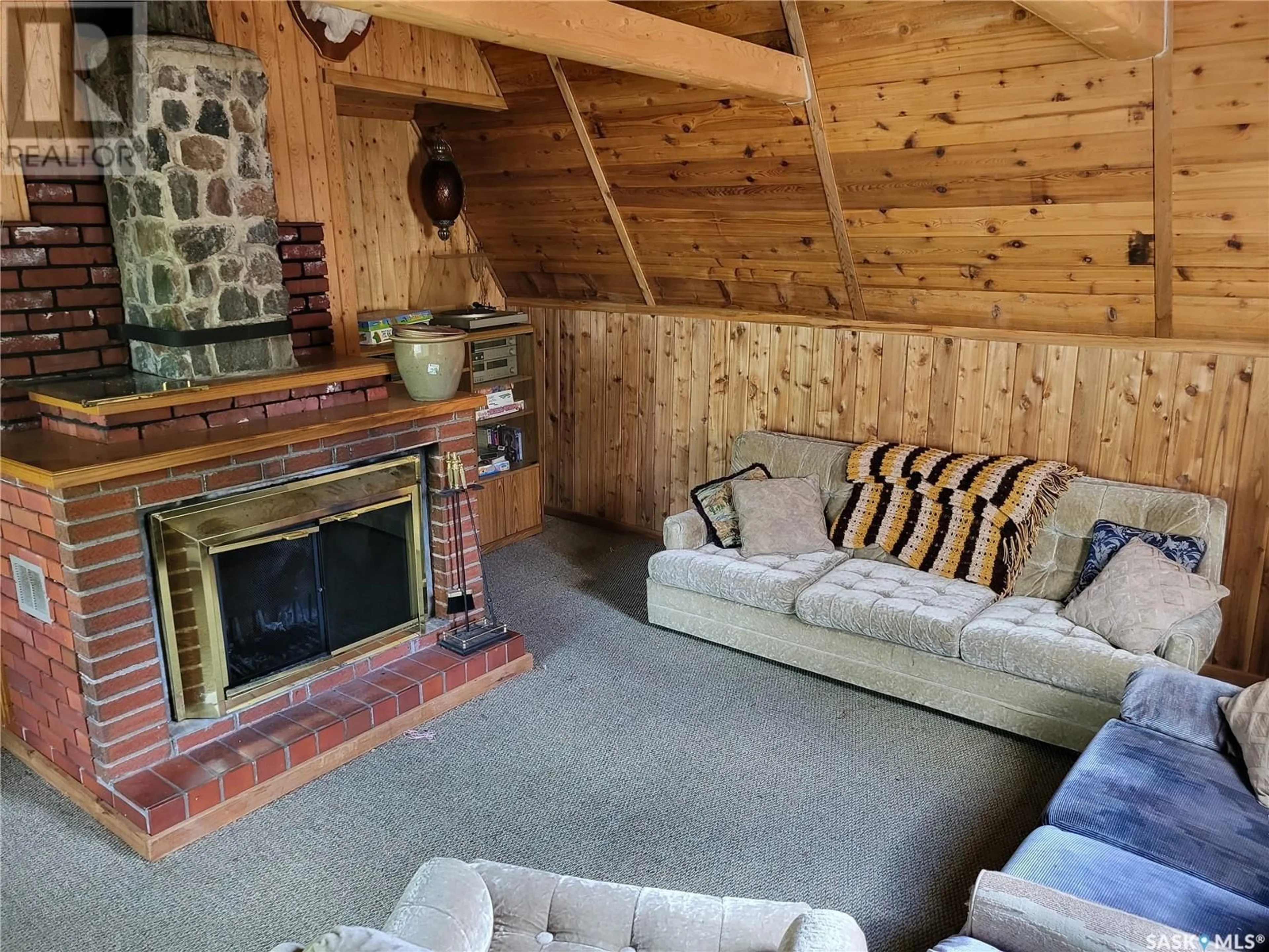 Living room with furniture, unknown for 616 WHELAN ROAD, Whelan Bay Saskatchewan S6V2J0