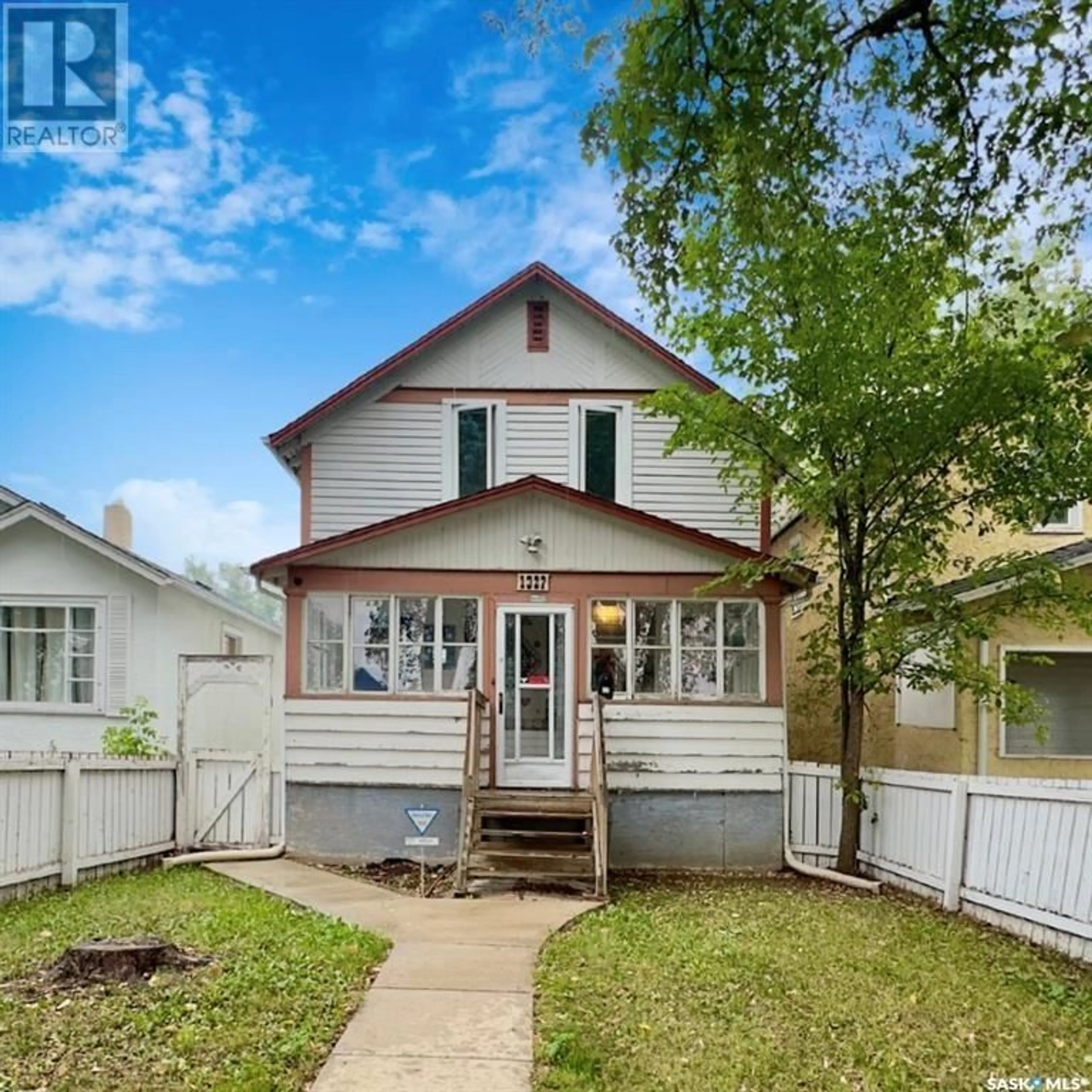 Frontside or backside of a home for 1327 Princess STREET, Regina Saskatchewan S4T3Y9