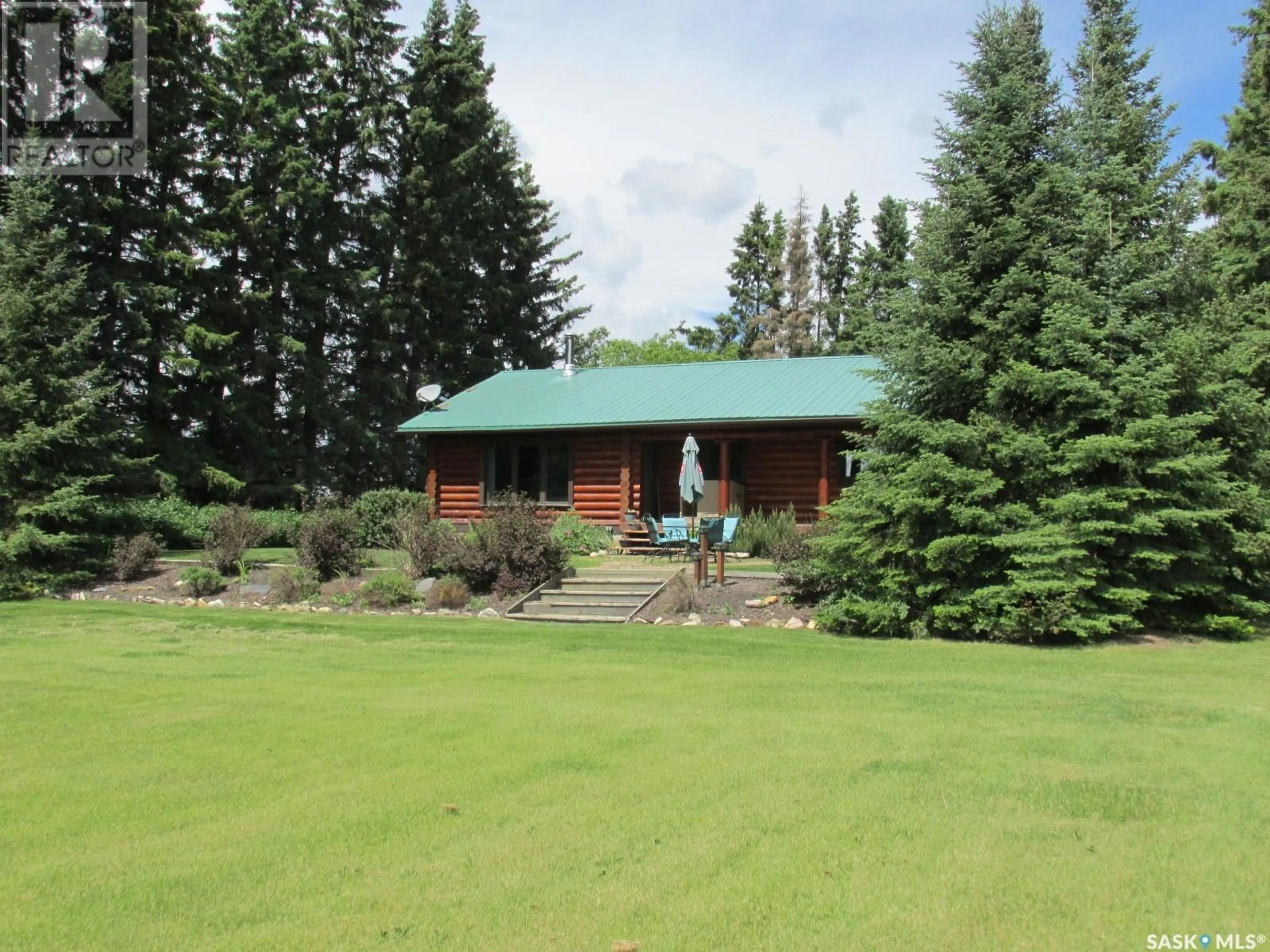 Outside view for Garrick Log Home Acreage, Torch River Rm No. 488 Saskatchewan S0J0Z0