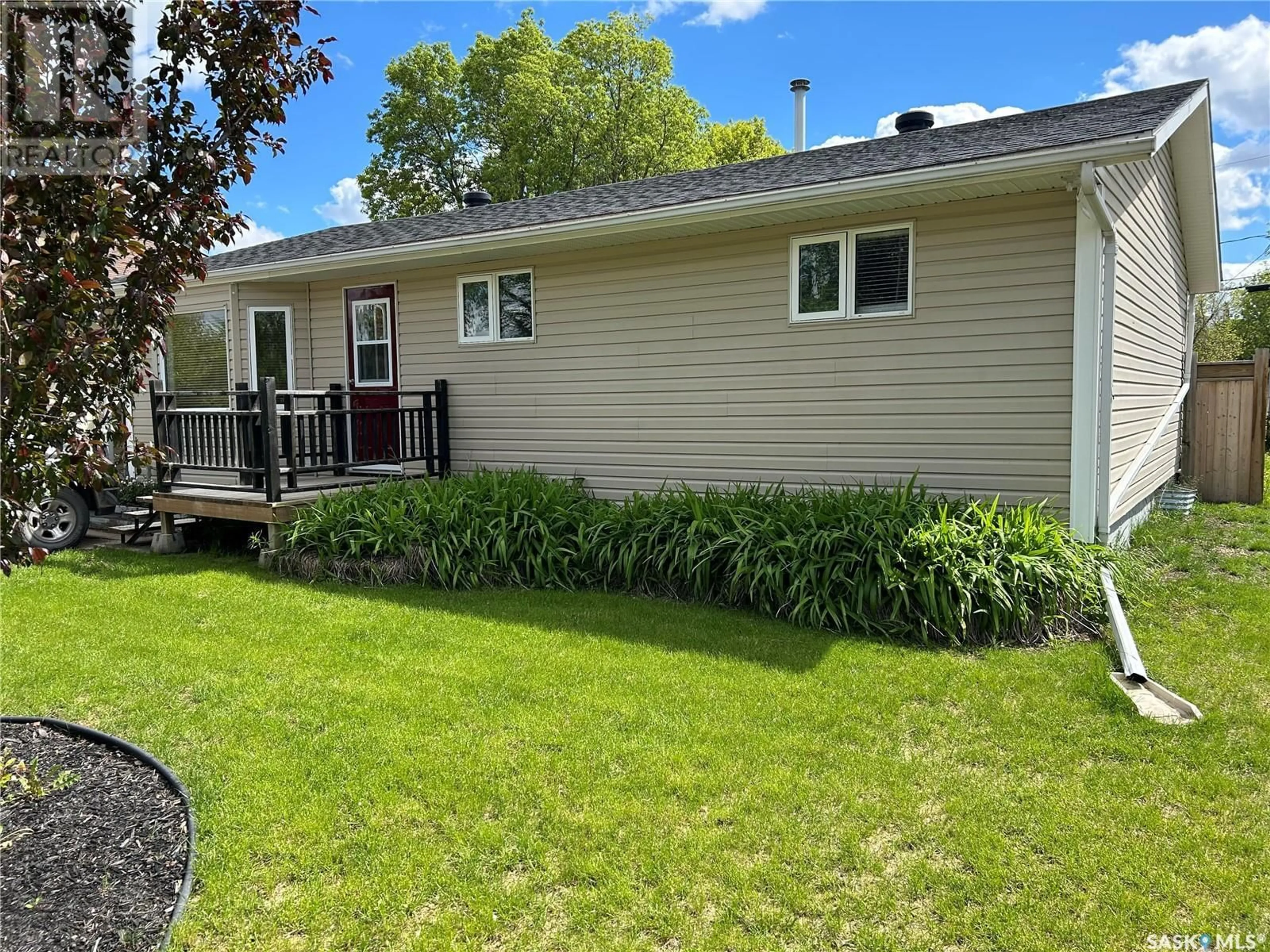 Frontside or backside of a home for 1016 108th AVENUE, Tisdale Saskatchewan S0E1T0