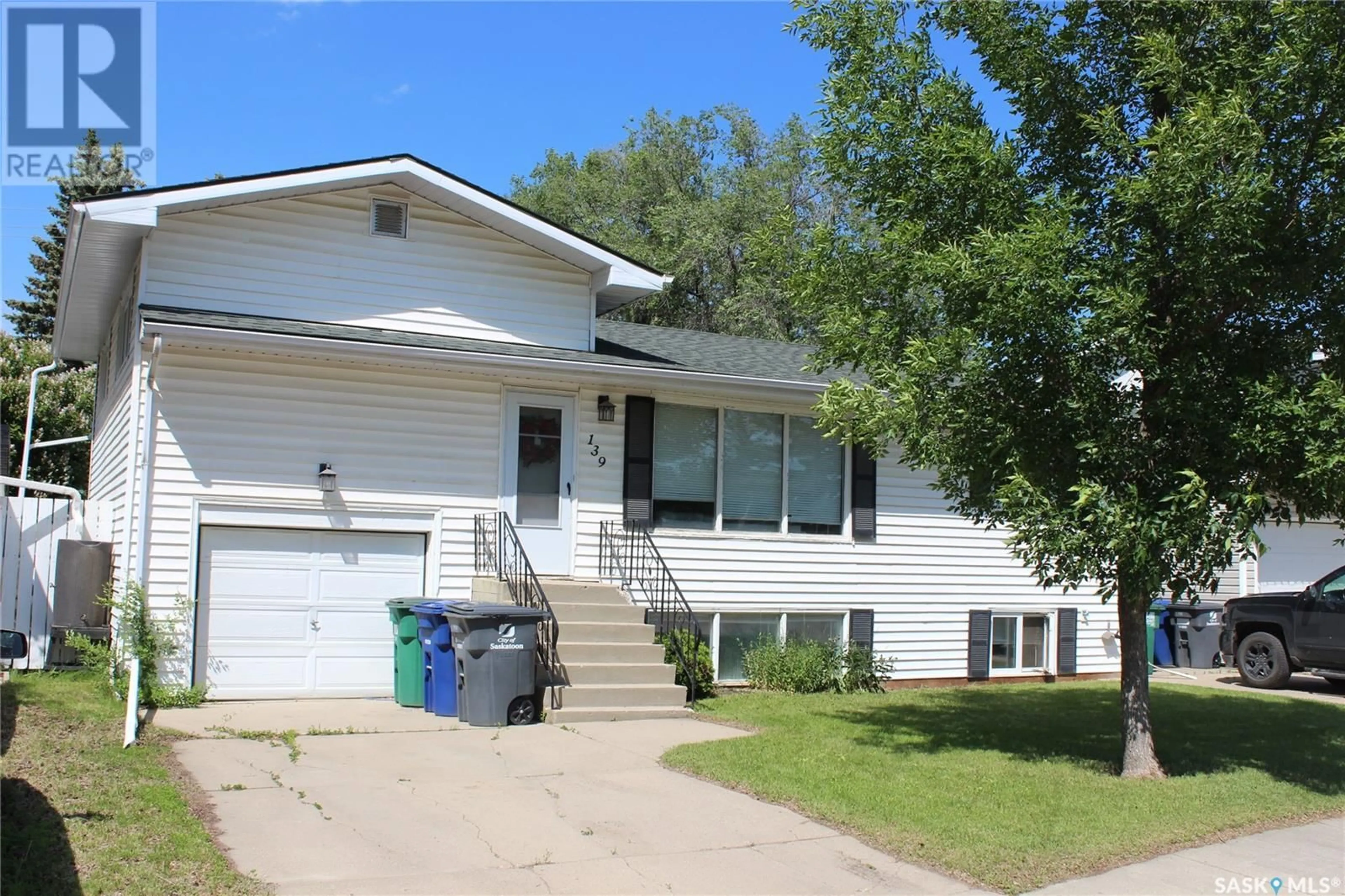 Frontside or backside of a home for 139 Rupert DRIVE, Saskatoon Saskatchewan S7K1B4