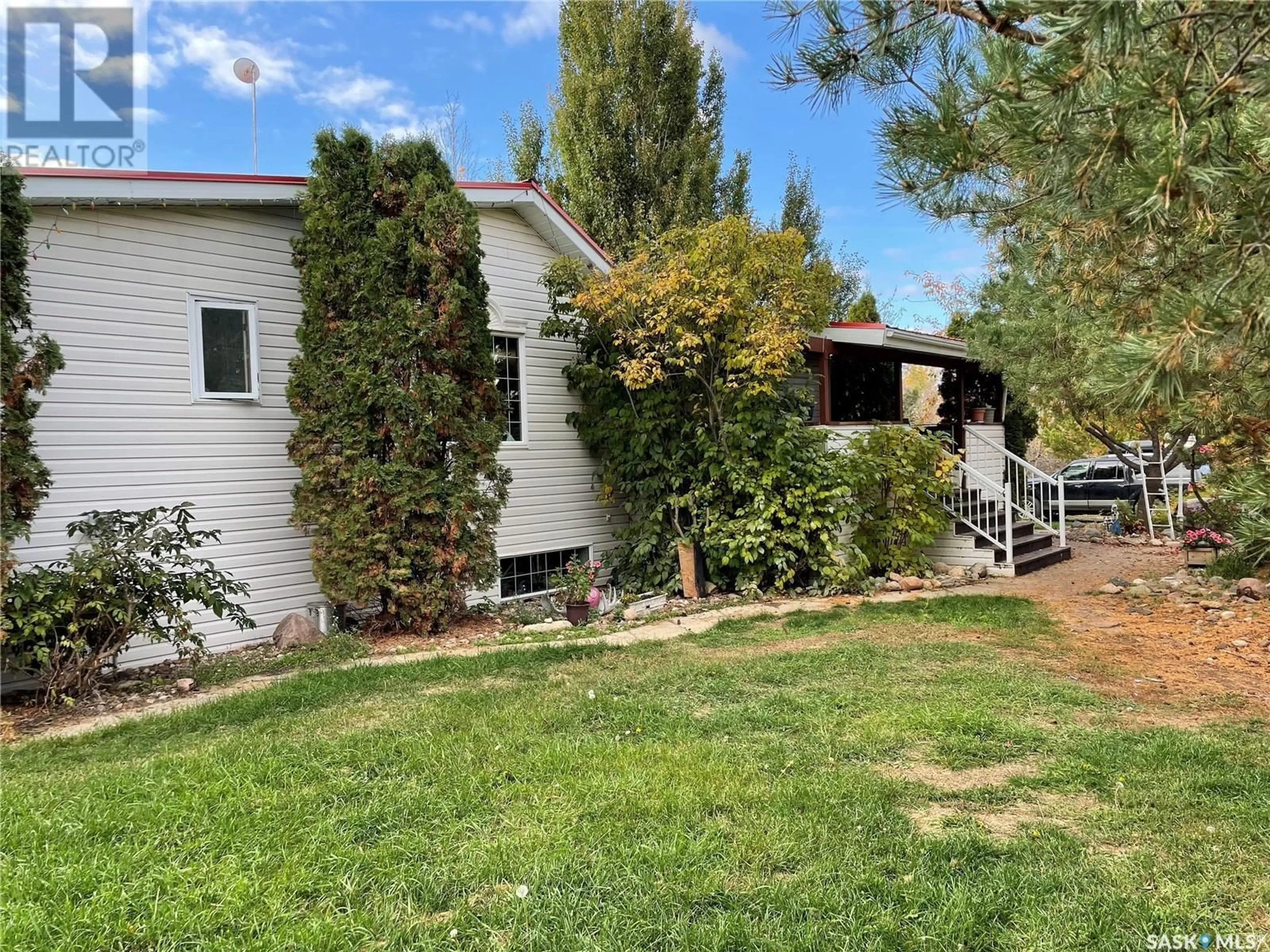 Frontside or backside of a home for Fink Acreage, Frenchman Butte Rm No. 501 Saskatchewan S0M2G0