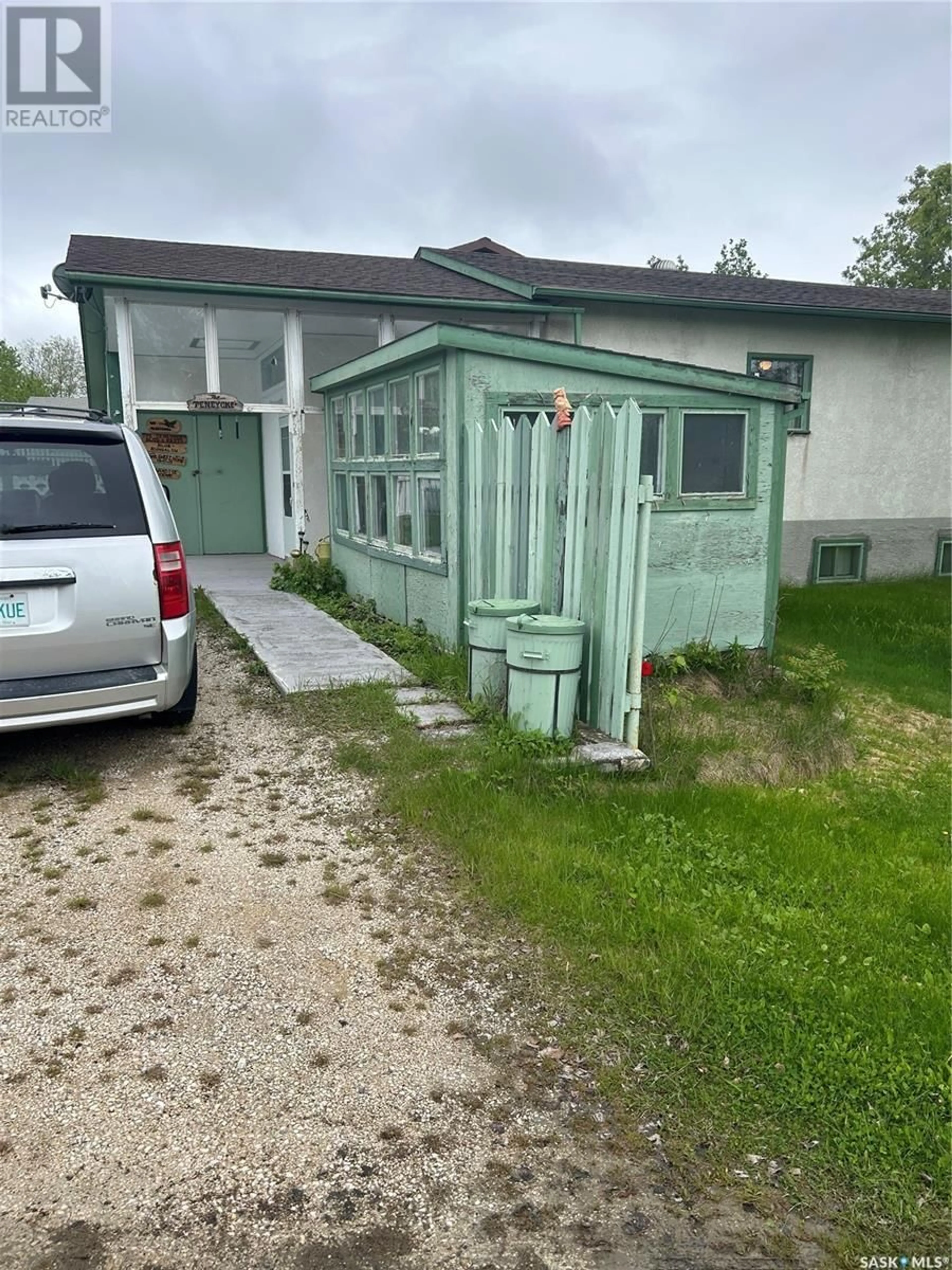 Shed for 106 Lee AVENUE, Creighton Saskatchewan S0P0A0