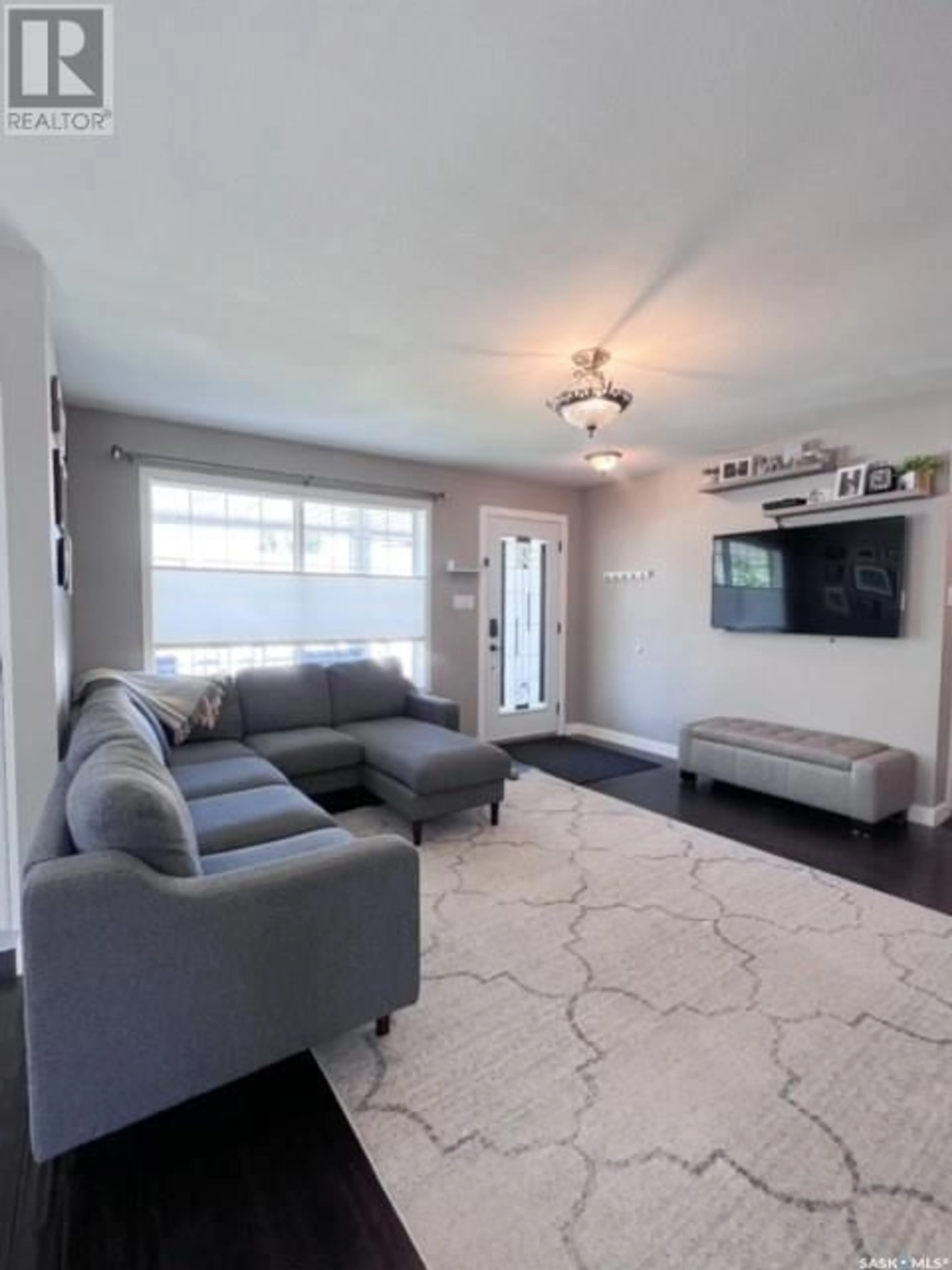 Living room for 511 Palliser DRIVE, Swift Current Saskatchewan S9H5C5