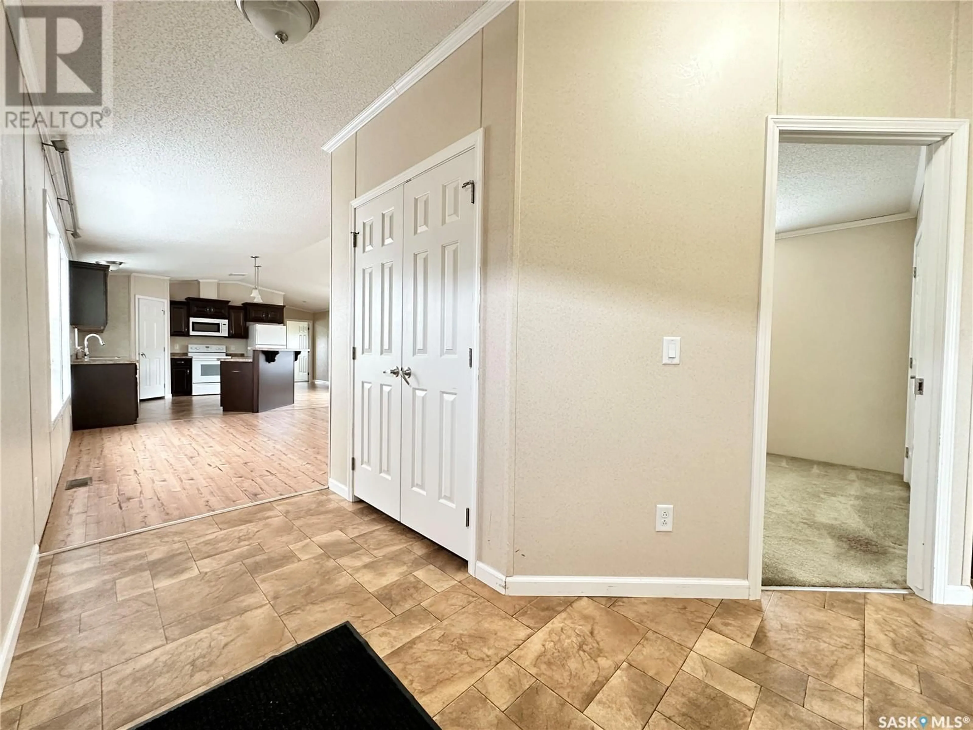 Unknown for 222 BROWNLEE STREET, Weyburn Saskatchewan S4H3P4