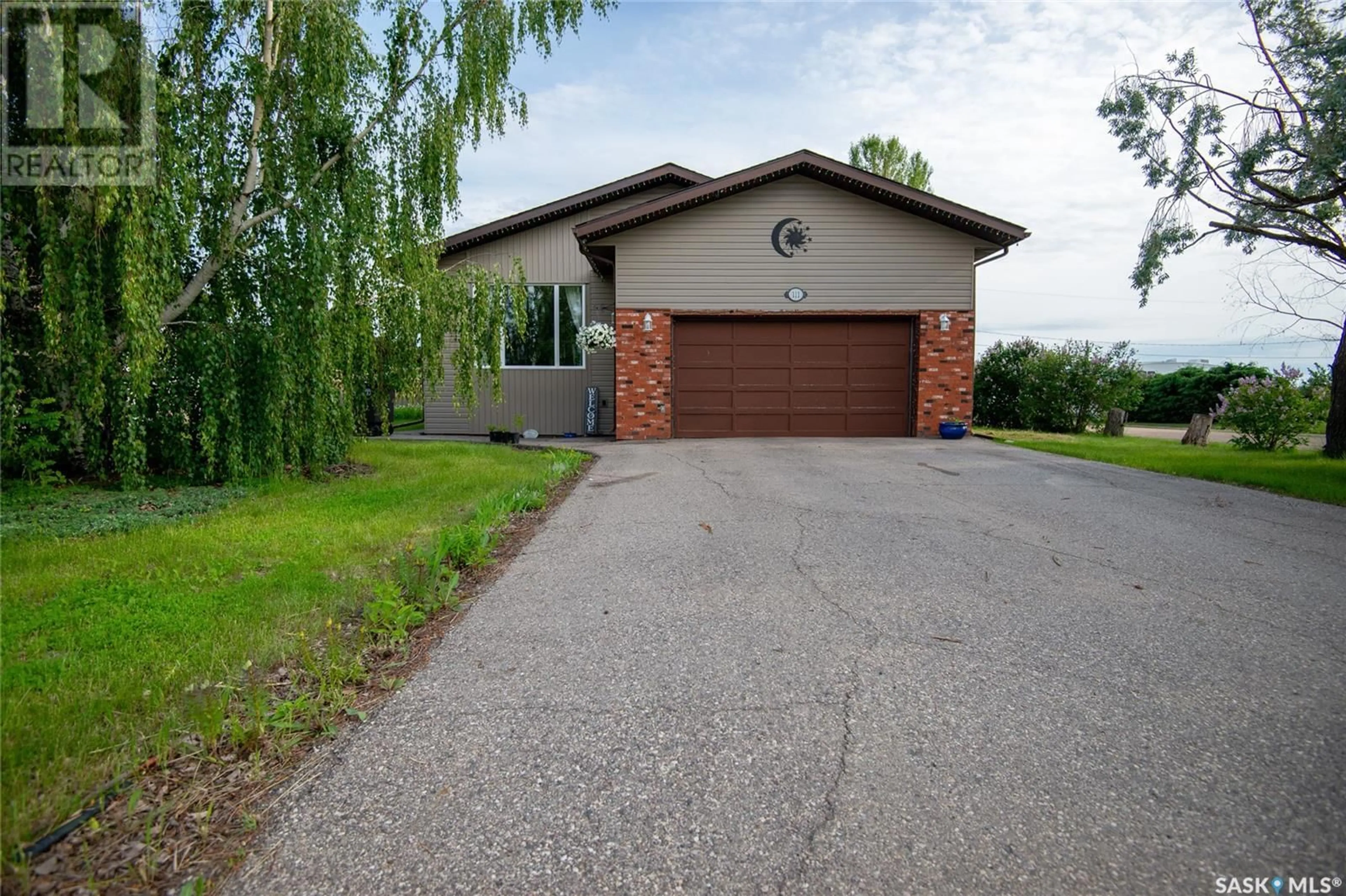 Frontside or backside of a home for 111 Dr Scott CRESCENT, Wakaw Saskatchewan S0K4P0