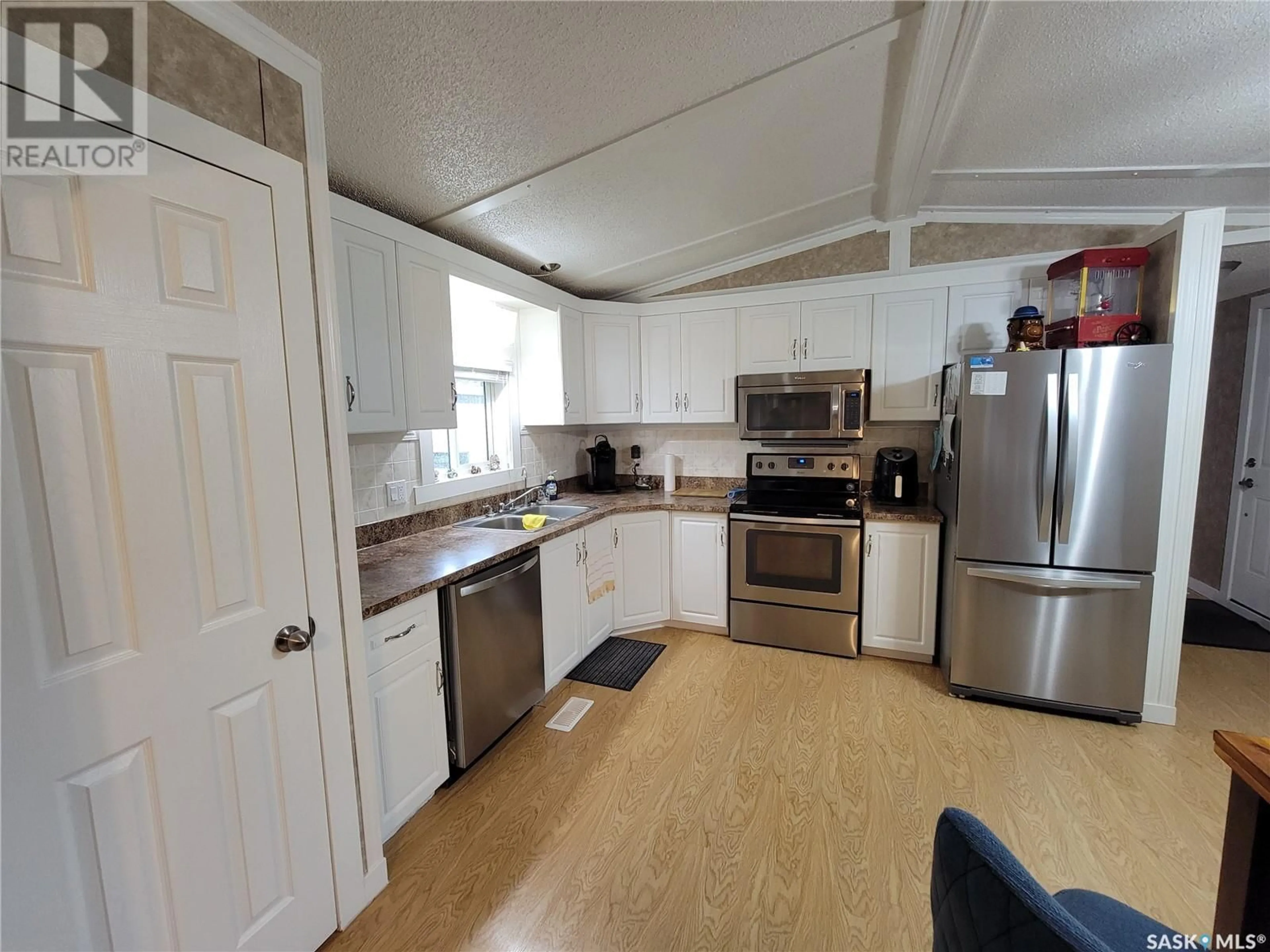 Kitchen for 31 600 5th STREET E, Unity Saskatchewan S0K4L0