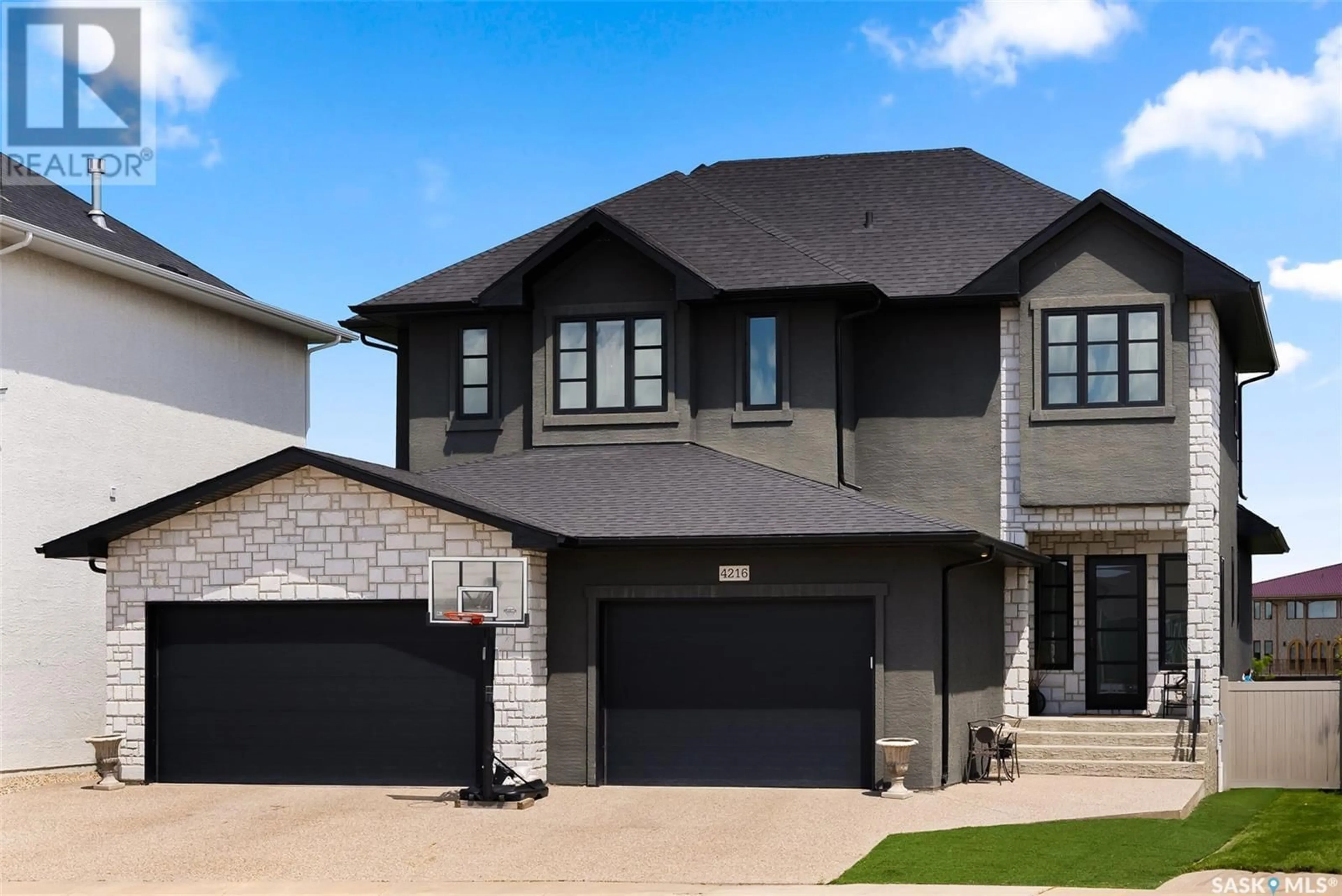Frontside or backside of a home for 4216 Green Rose CRESCENT, Regina Saskatchewan S4V2Z6