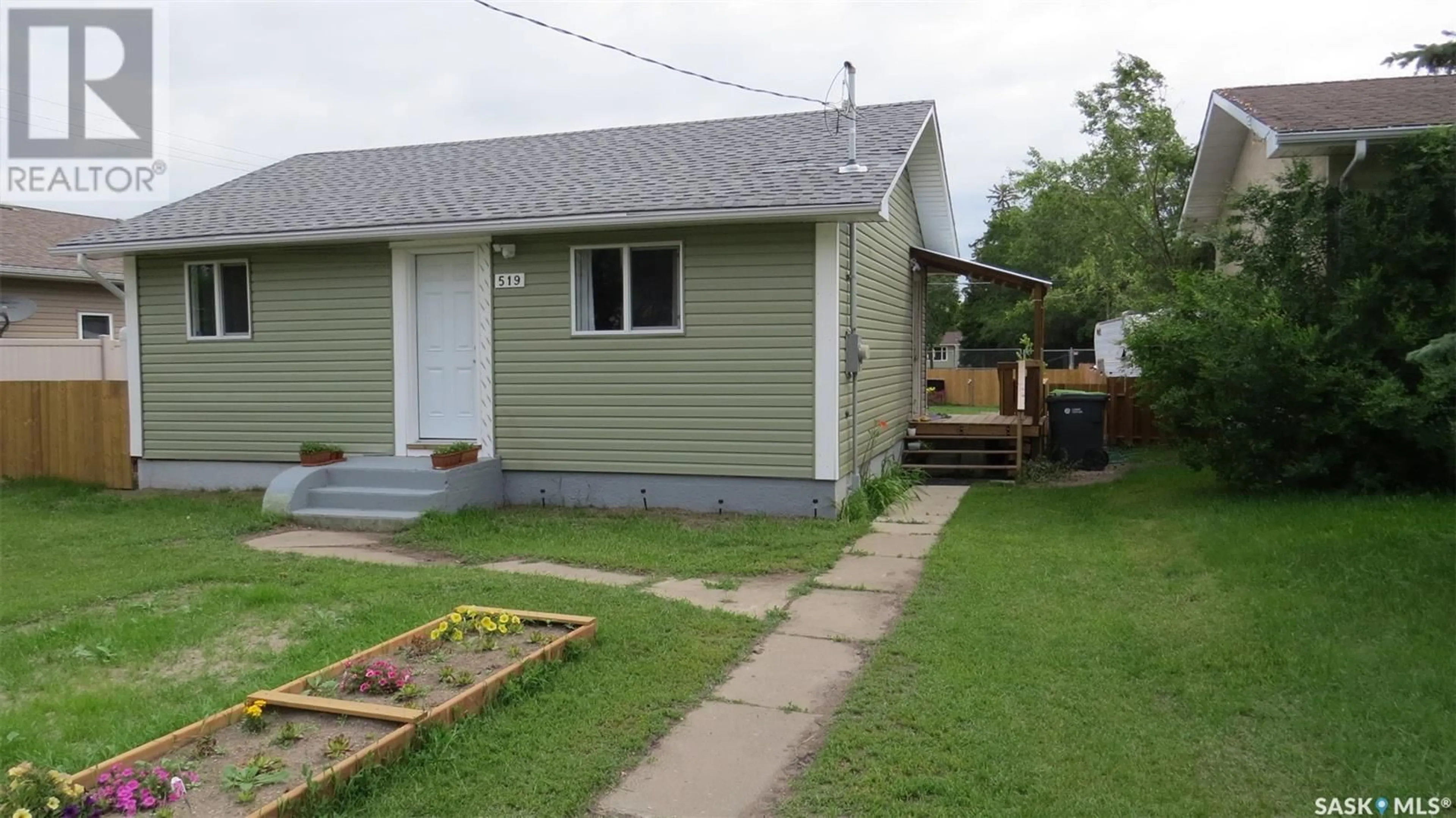 Frontside or backside of a home for 519 Eberts STREET, Indian Head Saskatchewan S0G2K0