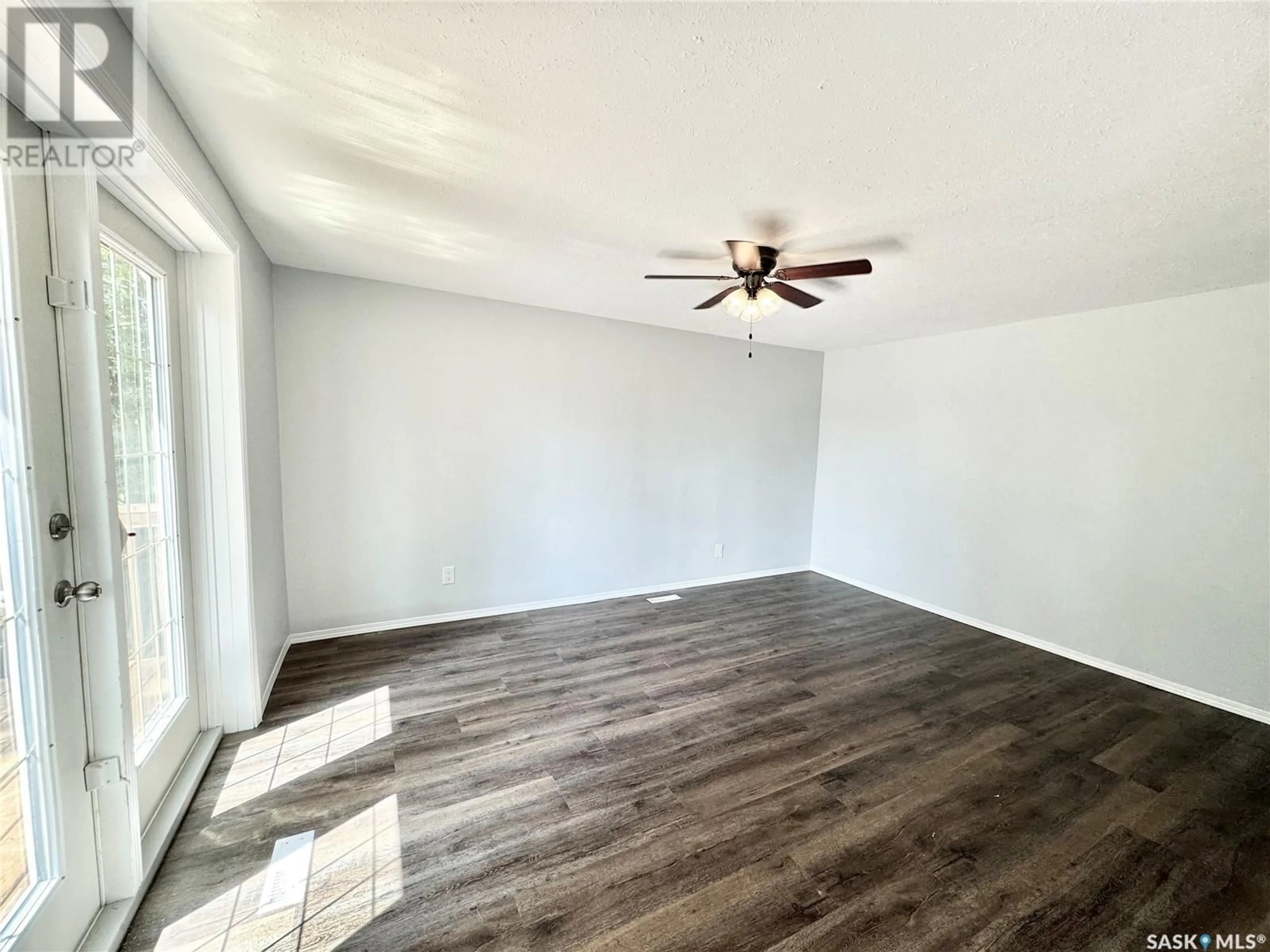A pic of a room for 754 6TH STREET, Prince Albert Saskatchewan S6V0N8