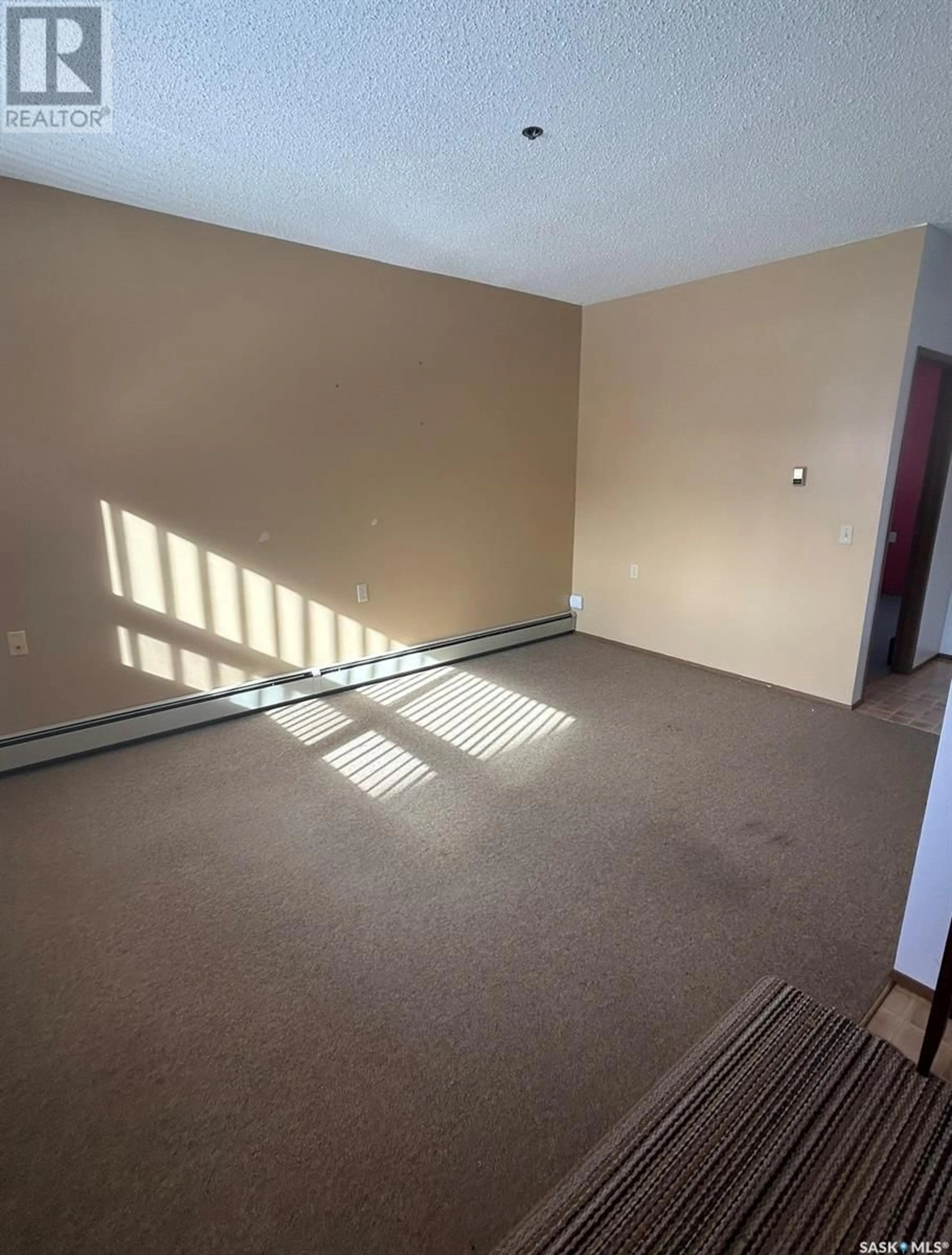 A pic of a room for 104 102 Manor DRIVE, Nipawin Saskatchewan S0E1E0